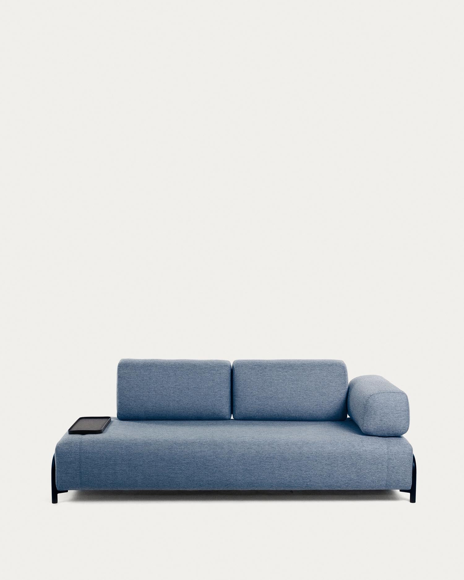 Compo 3-Sitzer Sofa blau 232 cm in Blau präsentiert im Onlineshop von KAQTU Design AG. 3er Sofa ist von Kave Home