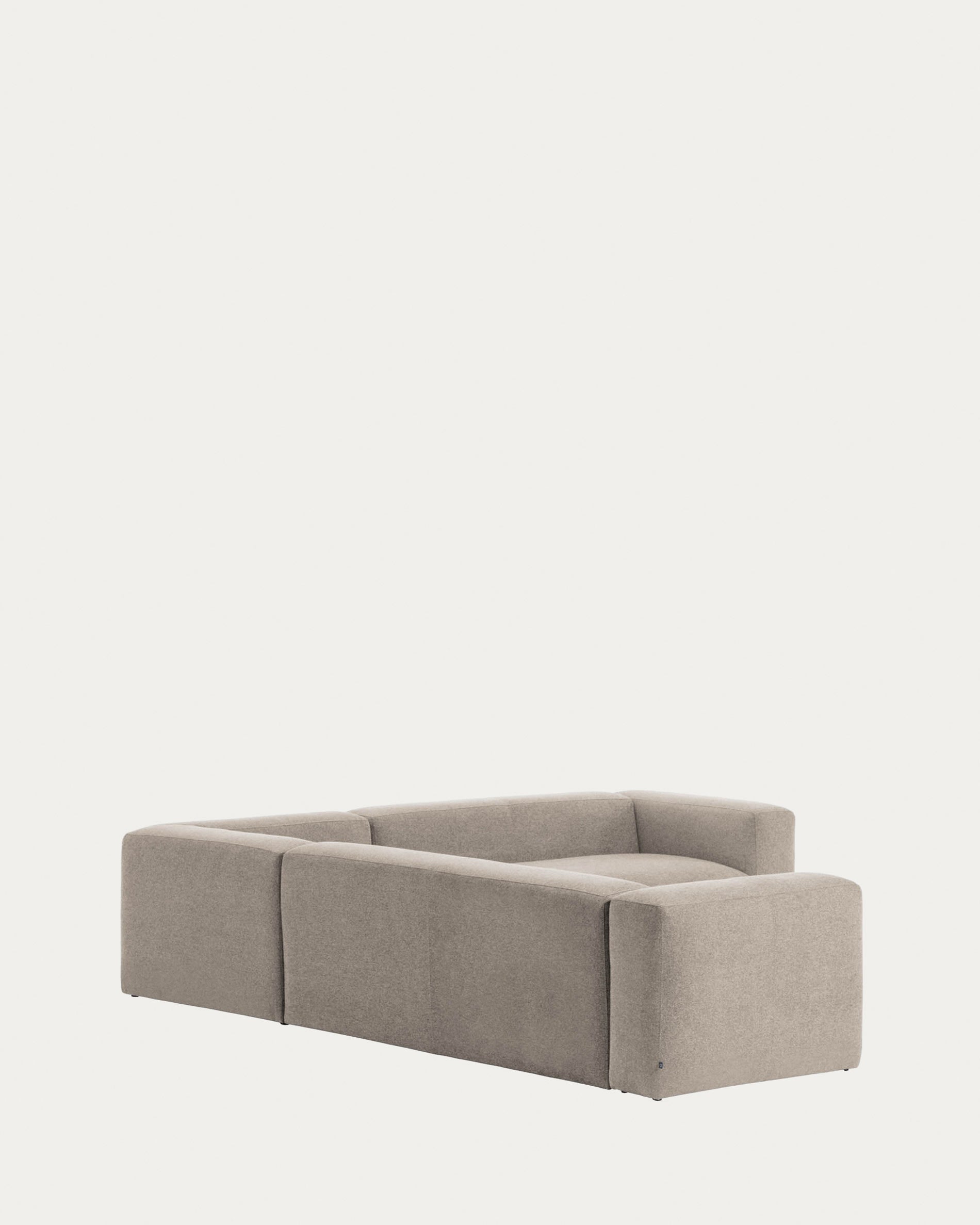 Blok 5-Sitzer-Ecksofa in Beige 320 x 290 cm / 290 x 320 cm in Beige präsentiert im Onlineshop von KAQTU Design AG. 4er Sofa ist von Kave Home