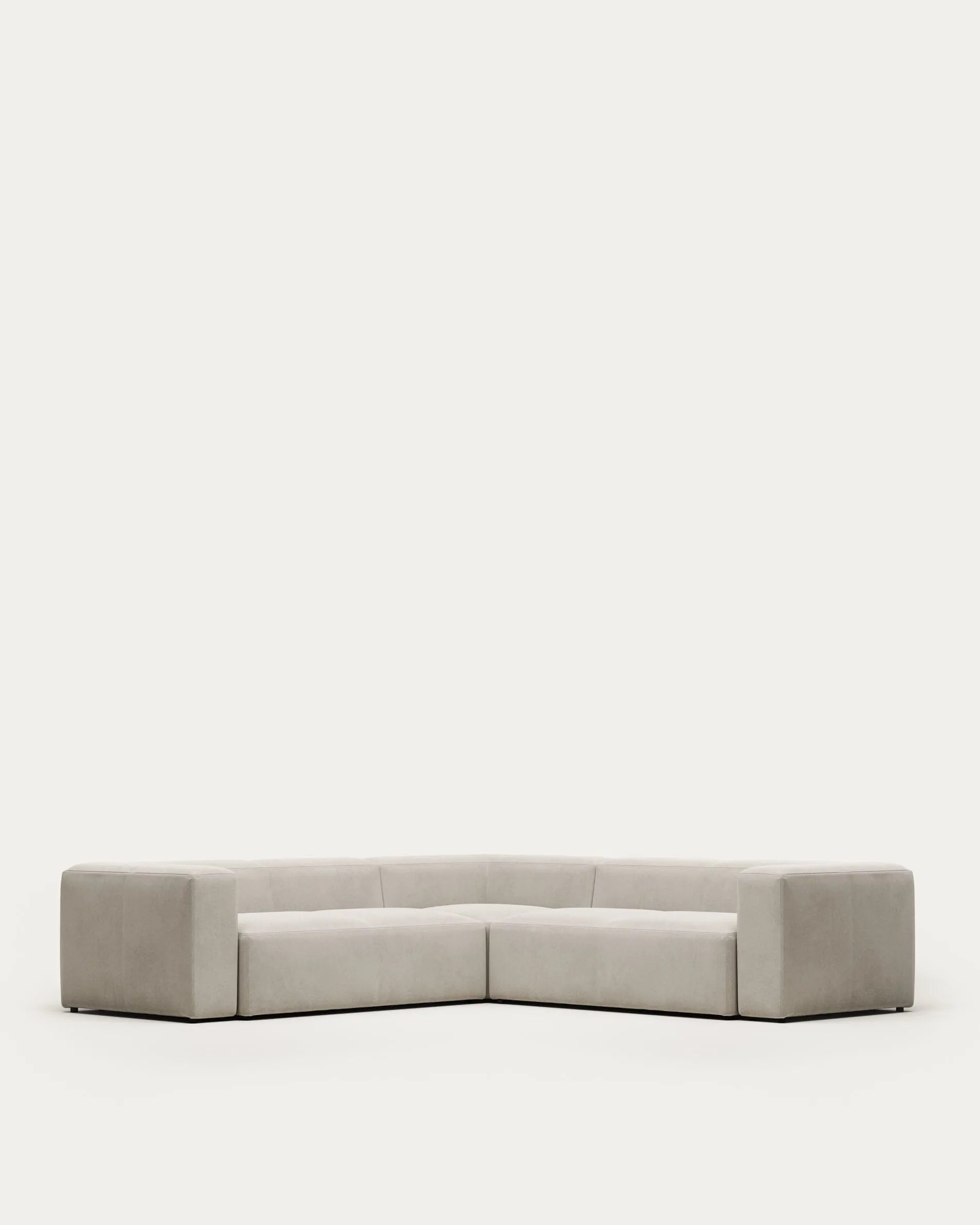 Elegantes, beiges Ecksofa (290x290 cm) von Kave Home: Komfort, Stil, FSC-zertifiziert, ideal für Familie.