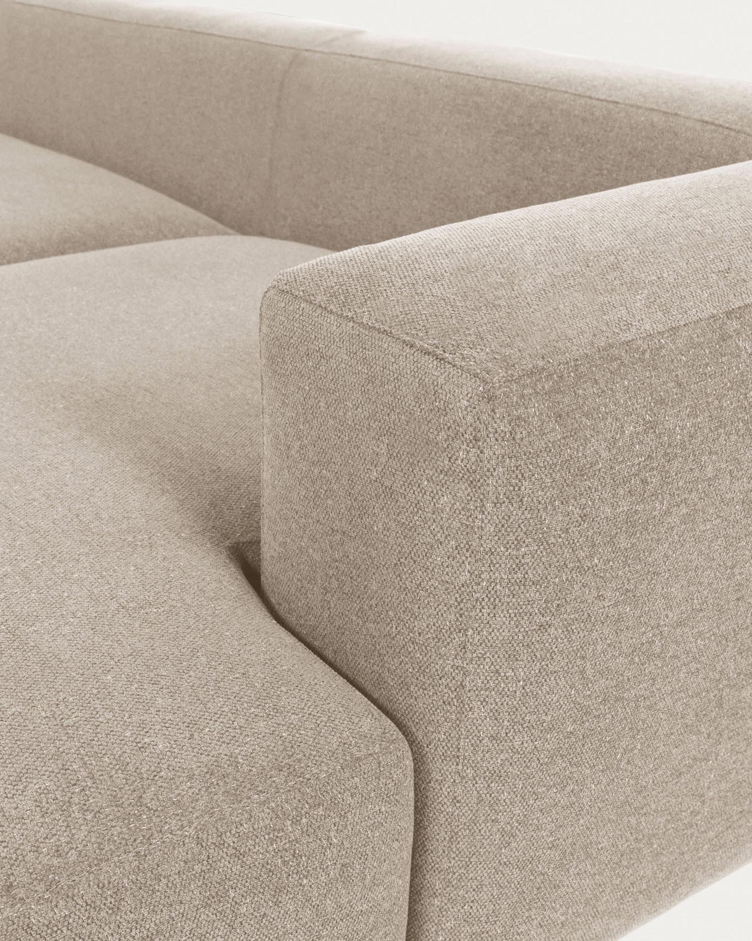 Blok 3-Sitzer Sofa mit Chaiselongue rechts in beige 300 cm FSC Mix Credit in Beige präsentiert im Onlineshop von KAQTU Design AG. 3er Sofa ist von Kave Home