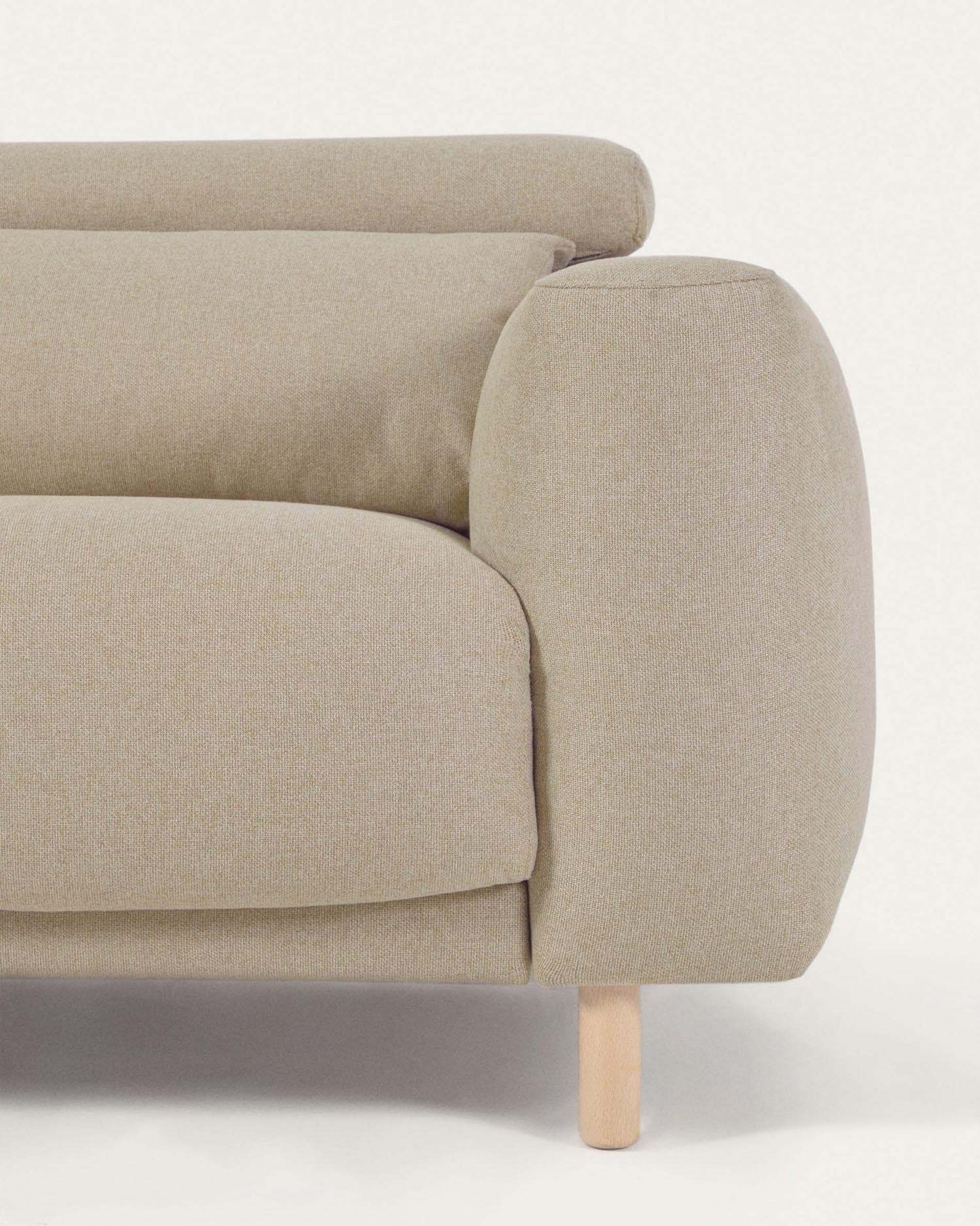 Singa 3-Sitzer Sofa mit Chaiselongue links, verstellbarer Kopfstütze und ausziehbarem Sitz beige 296 cm FSC Mix Credit in Beige präsentiert im Onlineshop von KAQTU Design AG. 3er Sofa ist von Kave Home