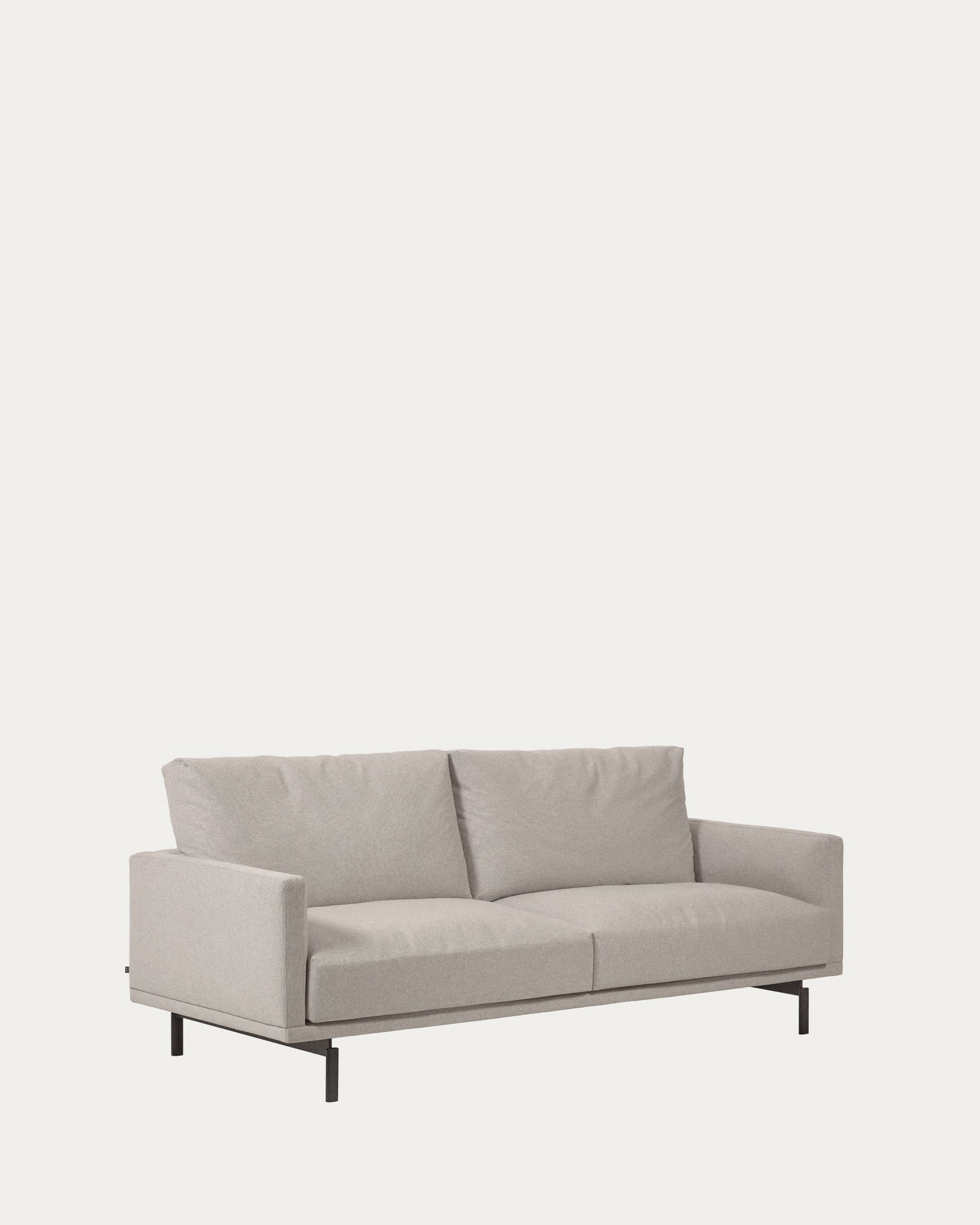 Galene 2-Sitzer Sofa beige 174 cm in Beige präsentiert im Onlineshop von KAQTU Design AG. 2er Sofa ist von Kave Home