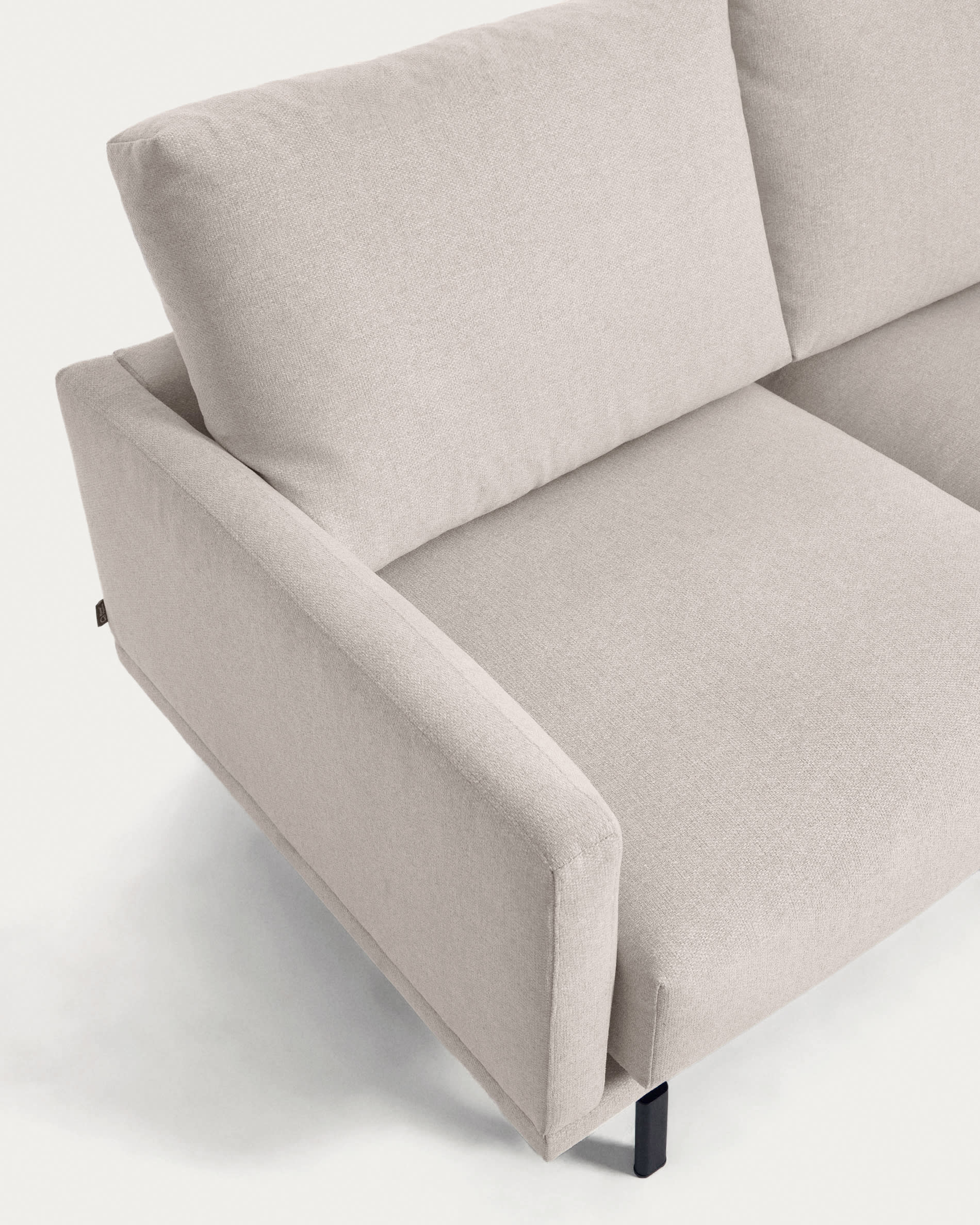 Galene 3-Sitzer Sofa beige mit Chaiselongue rechts 194 cm in Beige präsentiert im Onlineshop von KAQTU Design AG. 3er Sofa ist von Kave Home