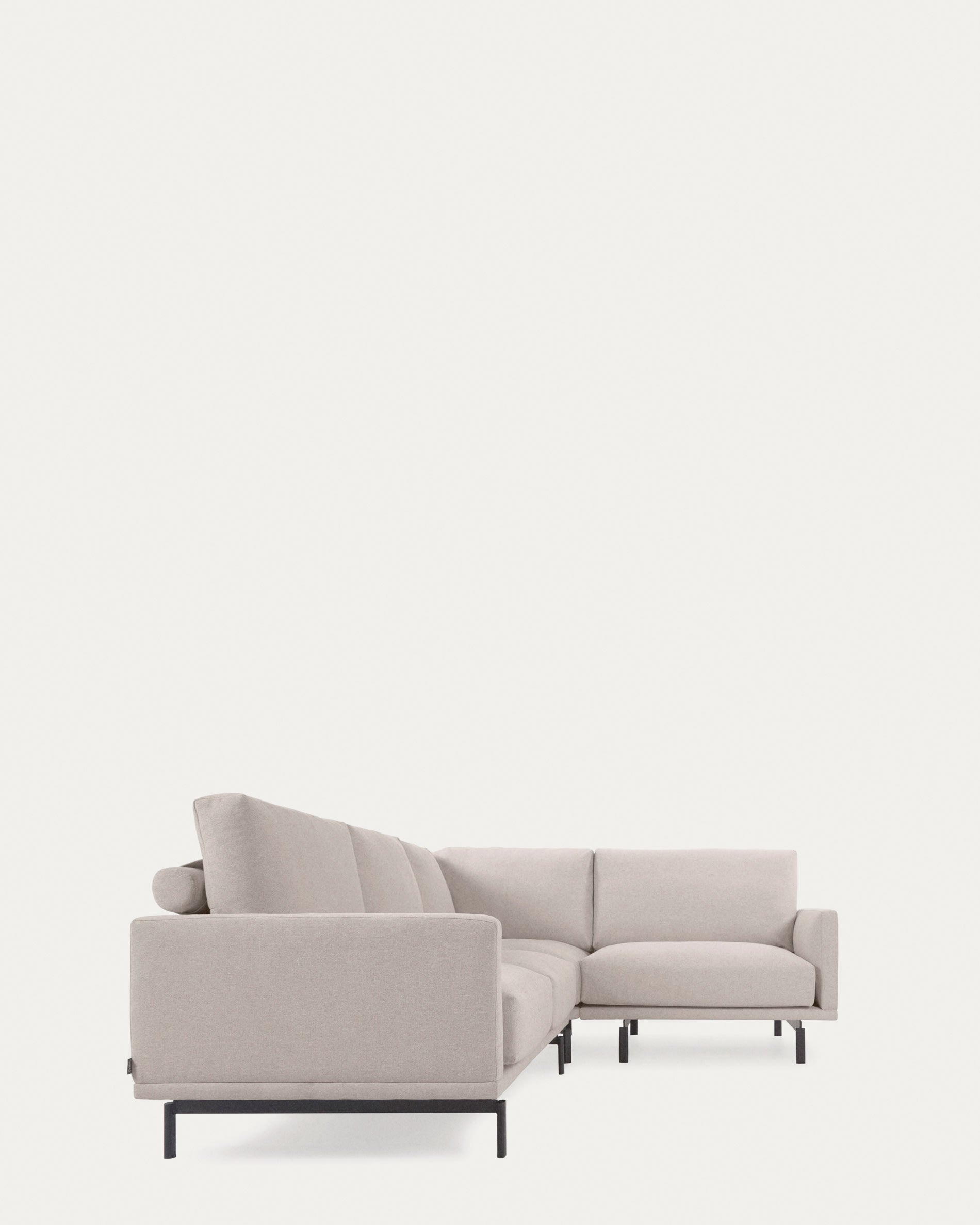 Galene 3-Sitzer Ecksofa beige 267 x 207 cm in Beige präsentiert im Onlineshop von KAQTU Design AG. 3er Sofa ist von Kave Home