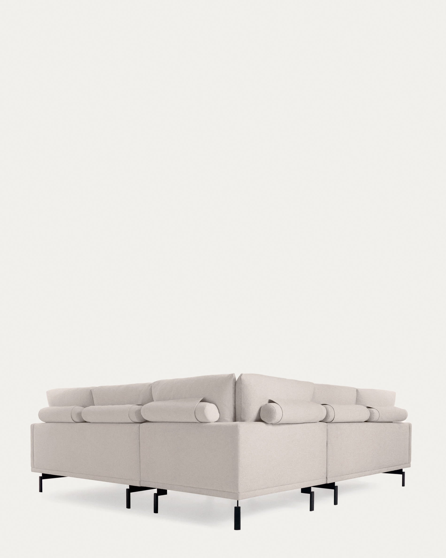 Galene 4-Sitzer Ecksofa beige 267 x 267 cm in Beige präsentiert im Onlineshop von KAQTU Design AG. 4er Sofa ist von Kave Home