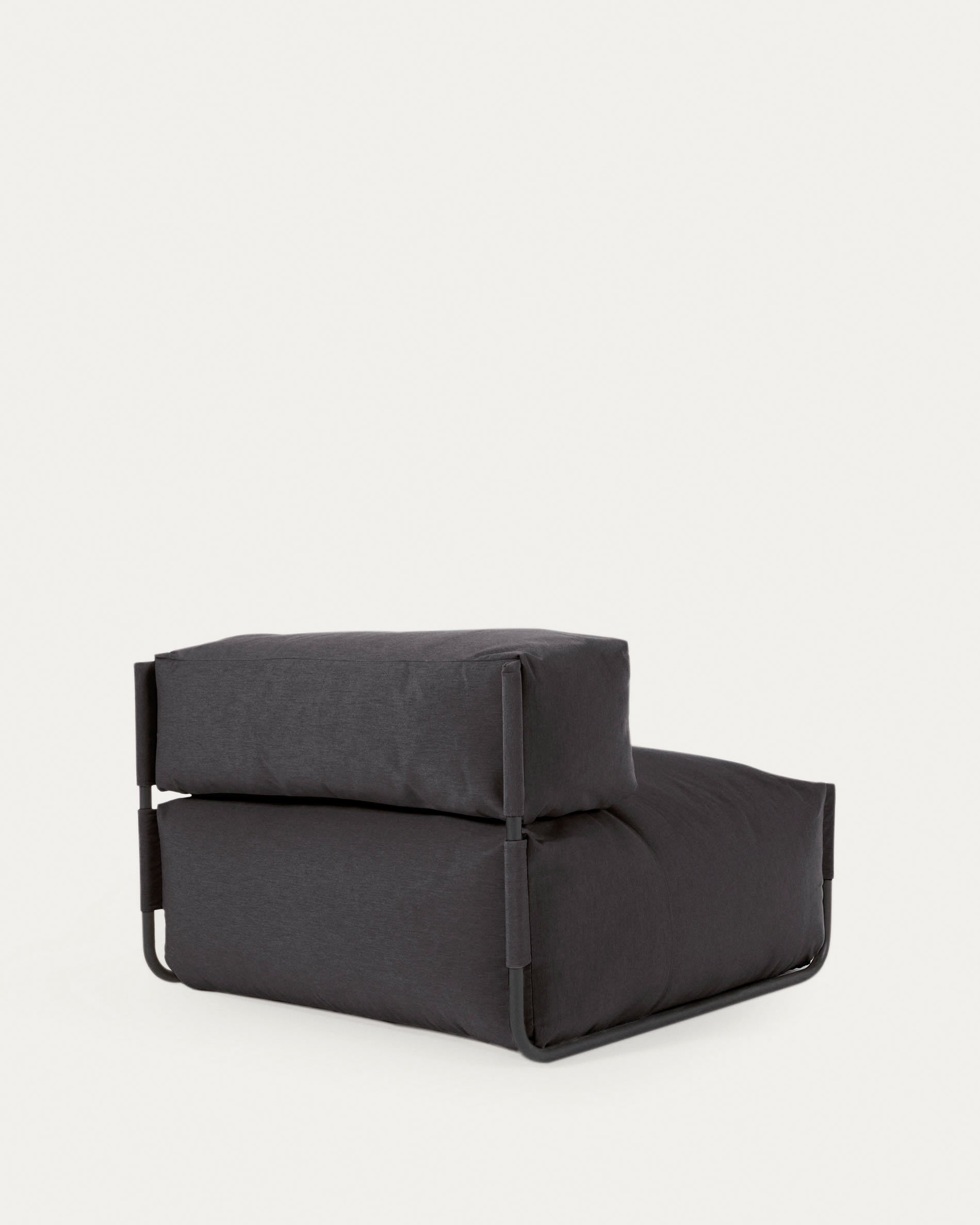 Square Pouf Modularsofa 100% outdoor m. Rückenlehne dunkelgrau Alu schwarz 101 x 101 cm in Grau präsentiert im Onlineshop von KAQTU Design AG. Lounge Sofa ist von Kave Home