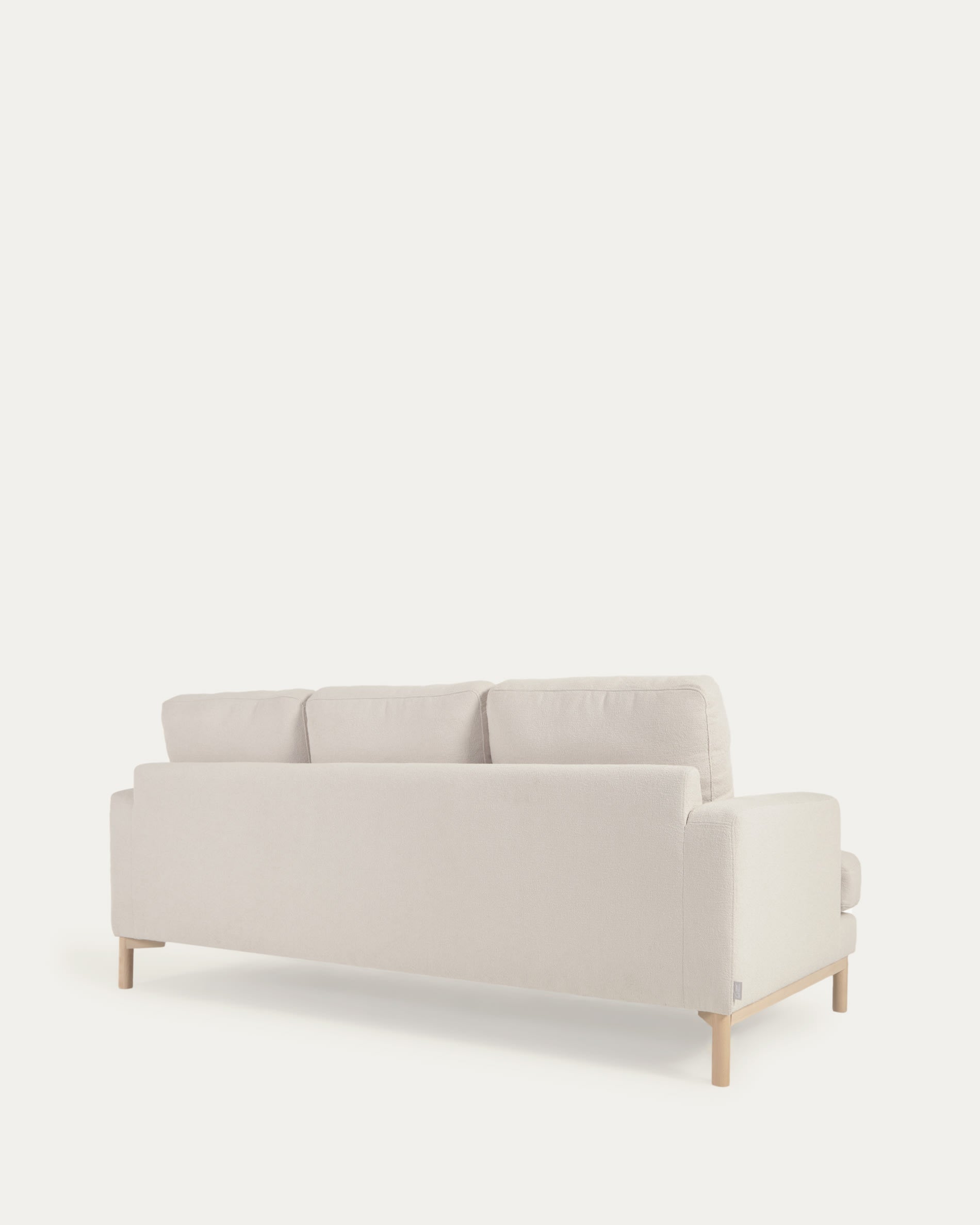 Sofa Mihaela für 3 Sitzer mit Mikro-Bouclé-Bezug in Weiss 203 cm FSC Mix Credit in Weiß präsentiert im Onlineshop von KAQTU Design AG. 3er Sofa ist von Kave Home