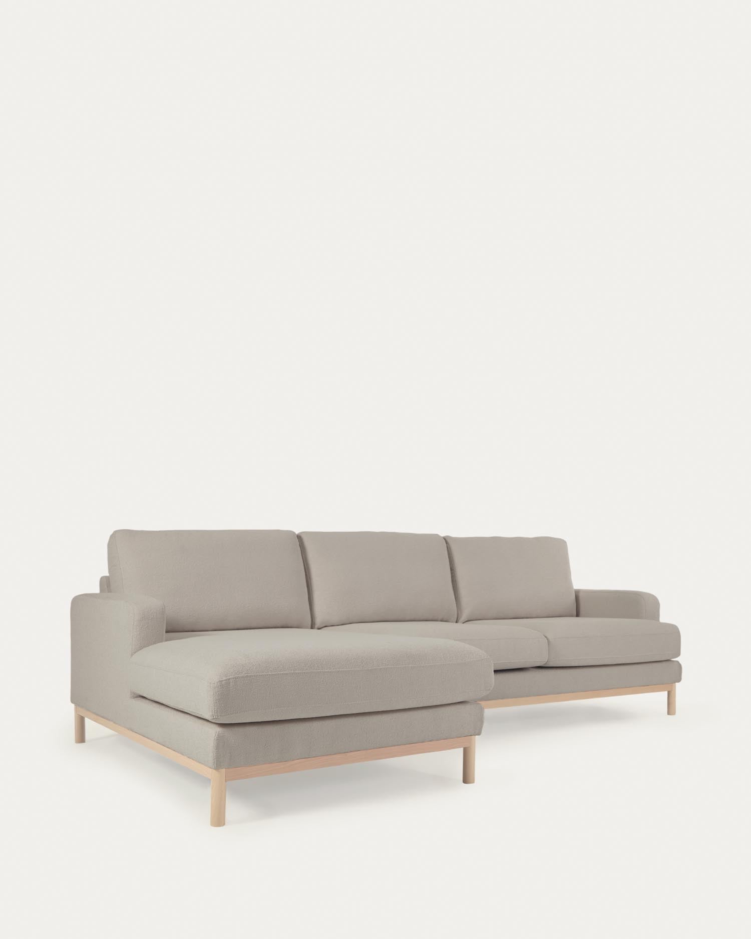 Sofa Mihaela für 3 Sitzer mit Chaiselongue links mit Mikro-Bouclé-Bezug in Grau 264 cm in Grau präsentiert im Onlineshop von KAQTU Design AG. 3er Sofa ist von Kave Home