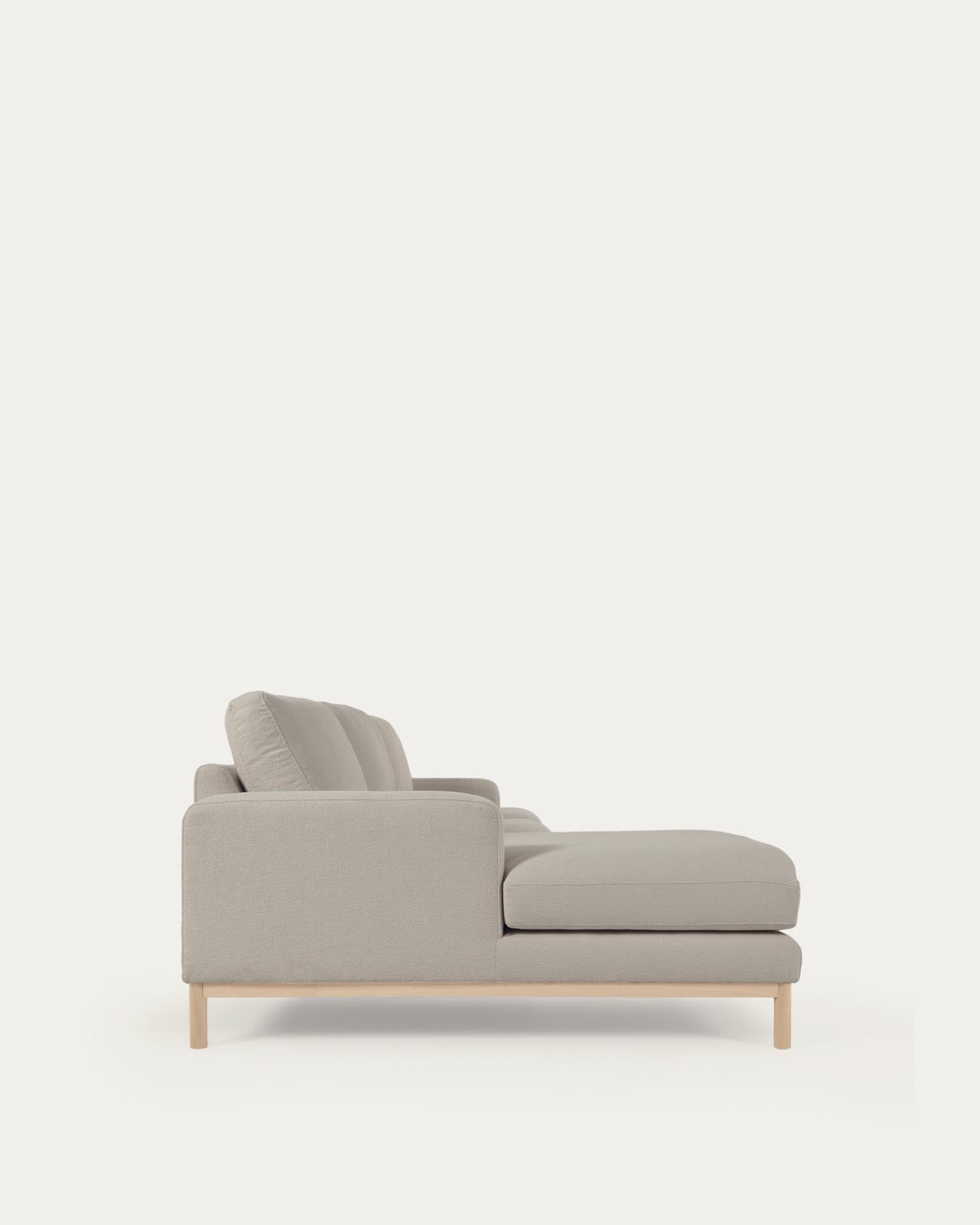 Sofa Mihaela für 3 Sitzer mit Chaiselongue links mit Mikro-Bouclé-Bezug in Grau 264 cm in Grau präsentiert im Onlineshop von KAQTU Design AG. 3er Sofa ist von Kave Home