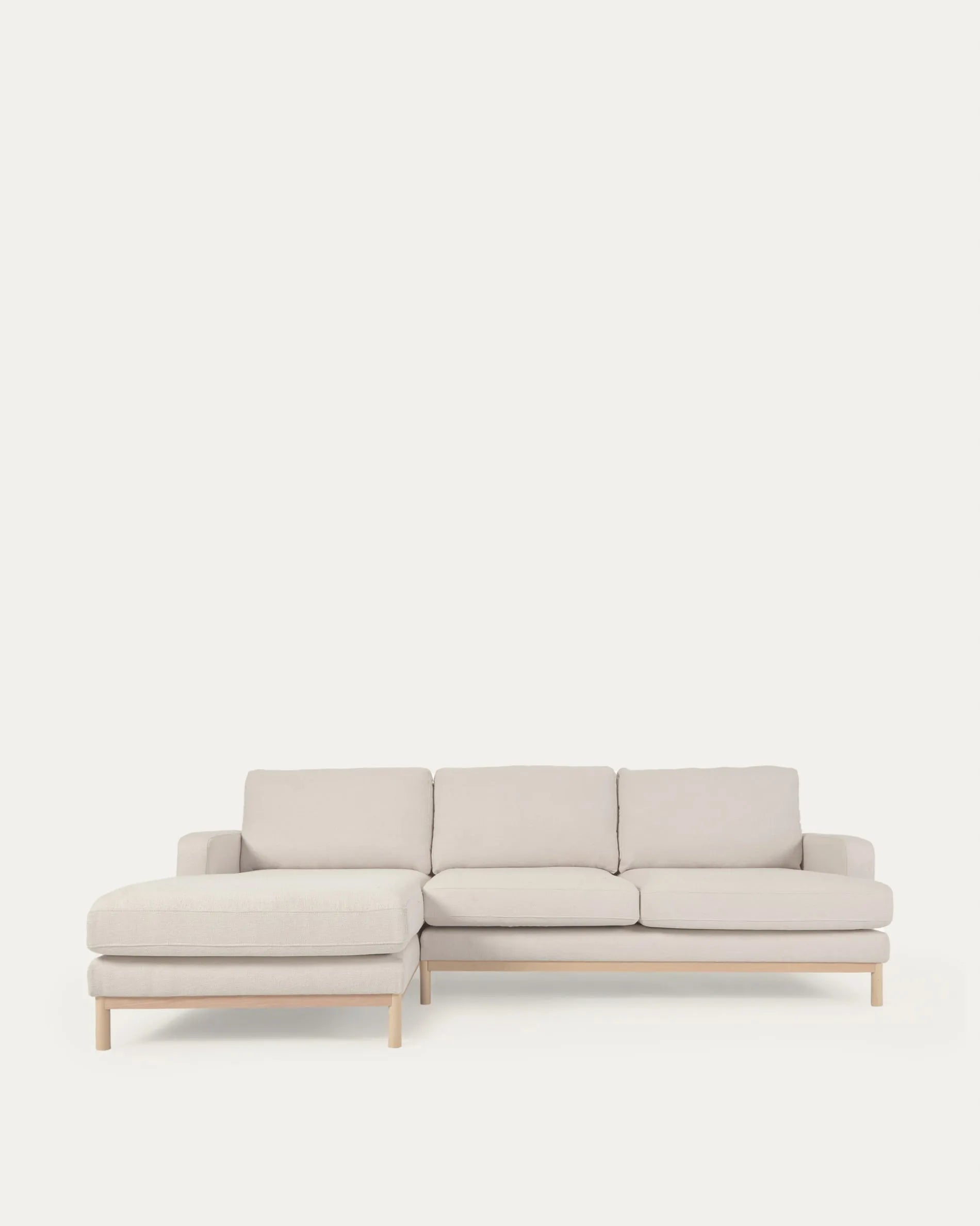 Elegantes 3-Sitzer-Sofa Mihaela mit linker Chaise Longue, weißem Mikro-Bouclé-Bezug, FSC-zertifiziert.