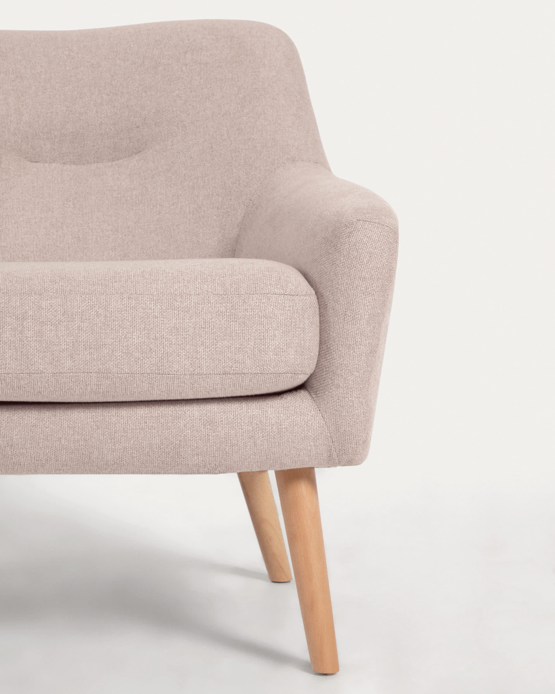 Candela Sessel beige in Beige präsentiert im Onlineshop von KAQTU Design AG. Sessel ist von Kave Home