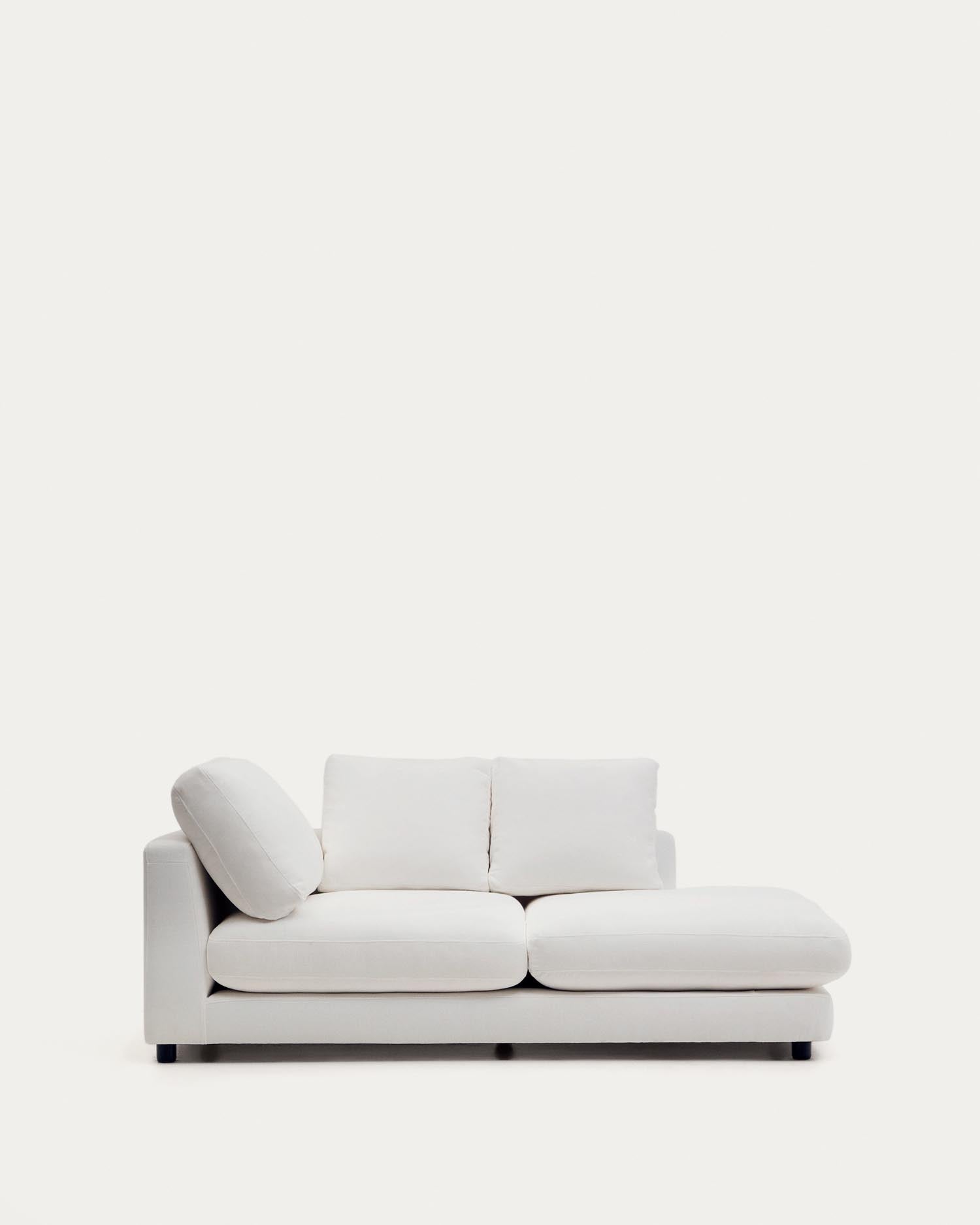 Chaiselongue Gala rechts weiss 193 x 105 cm in Weiß präsentiert im Onlineshop von KAQTU Design AG. Modulares Sofa ist von Kave Home