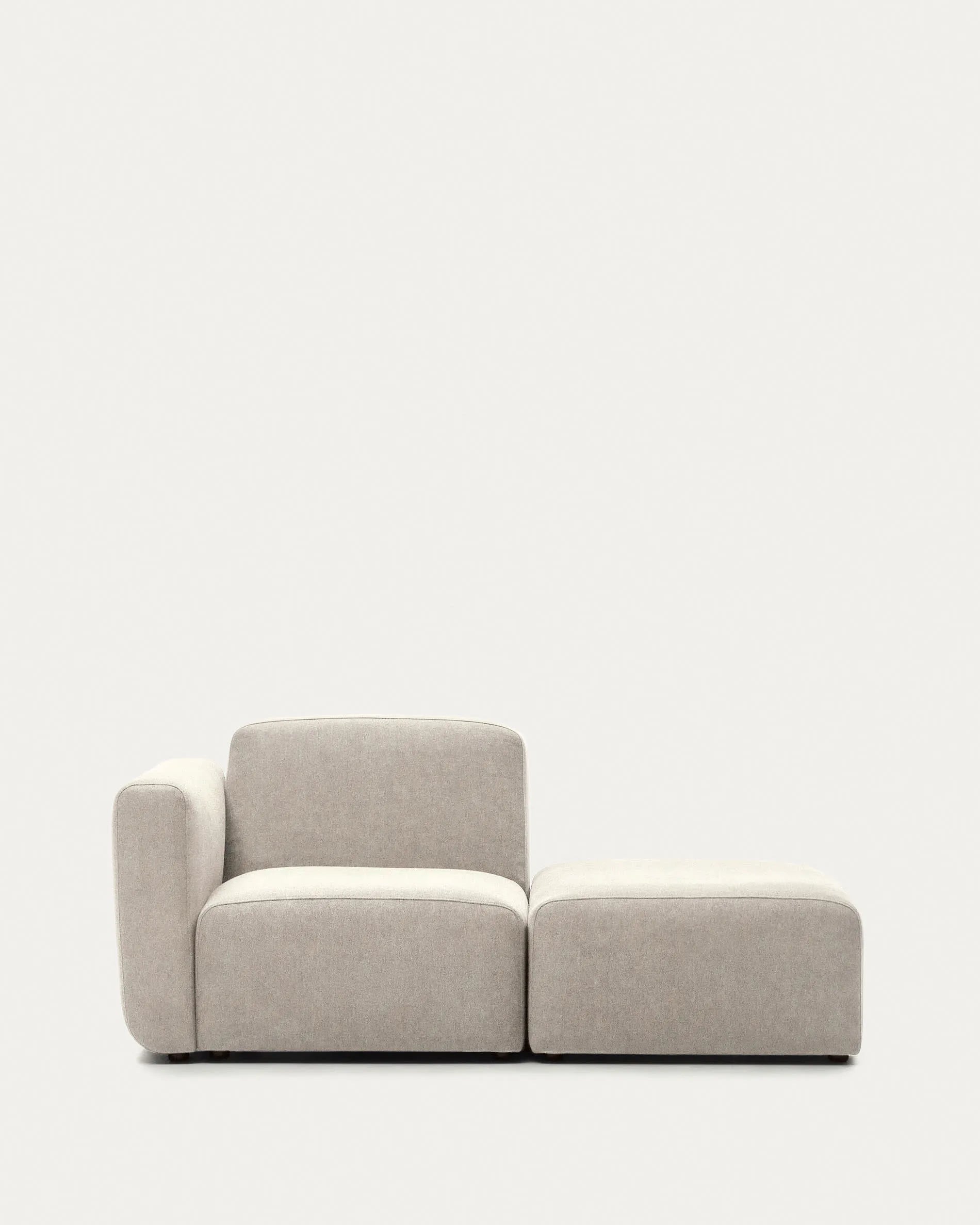 Elegantes, beiges 1-Sitzer-Sofa, 169 cm, modular, aus FSC-Holz, flexibel, komfortabel, umweltfreundlich.