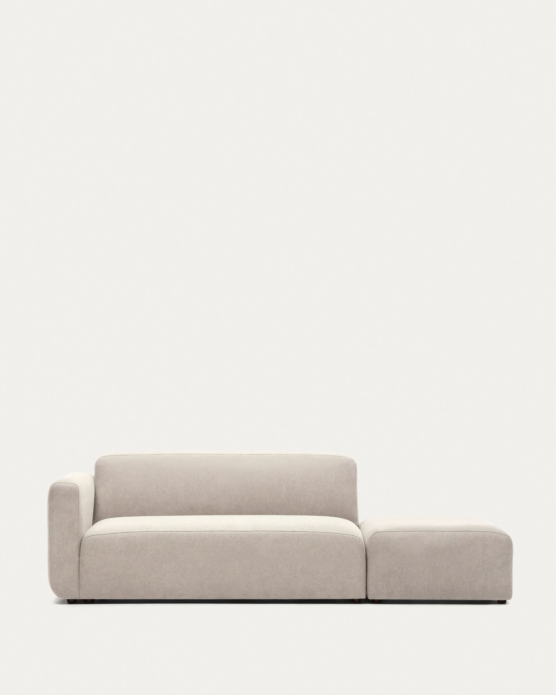 Neom modulares 2-Sitzer-Sofa mit Randmodul Beige 244 cm FSC Mix Credit in Beige präsentiert im Onlineshop von KAQTU Design AG. 2er Sofa ist von Kave Home