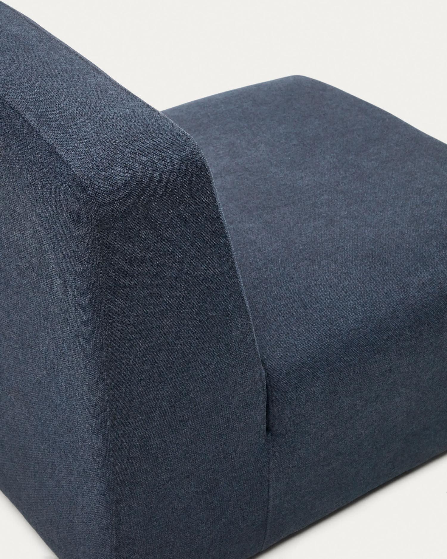 Neom Sitzmodul in Blau 75 cm FSC Mix Credit in Blau präsentiert im Onlineshop von KAQTU Design AG. Modulares Sofa ist von Kave Home