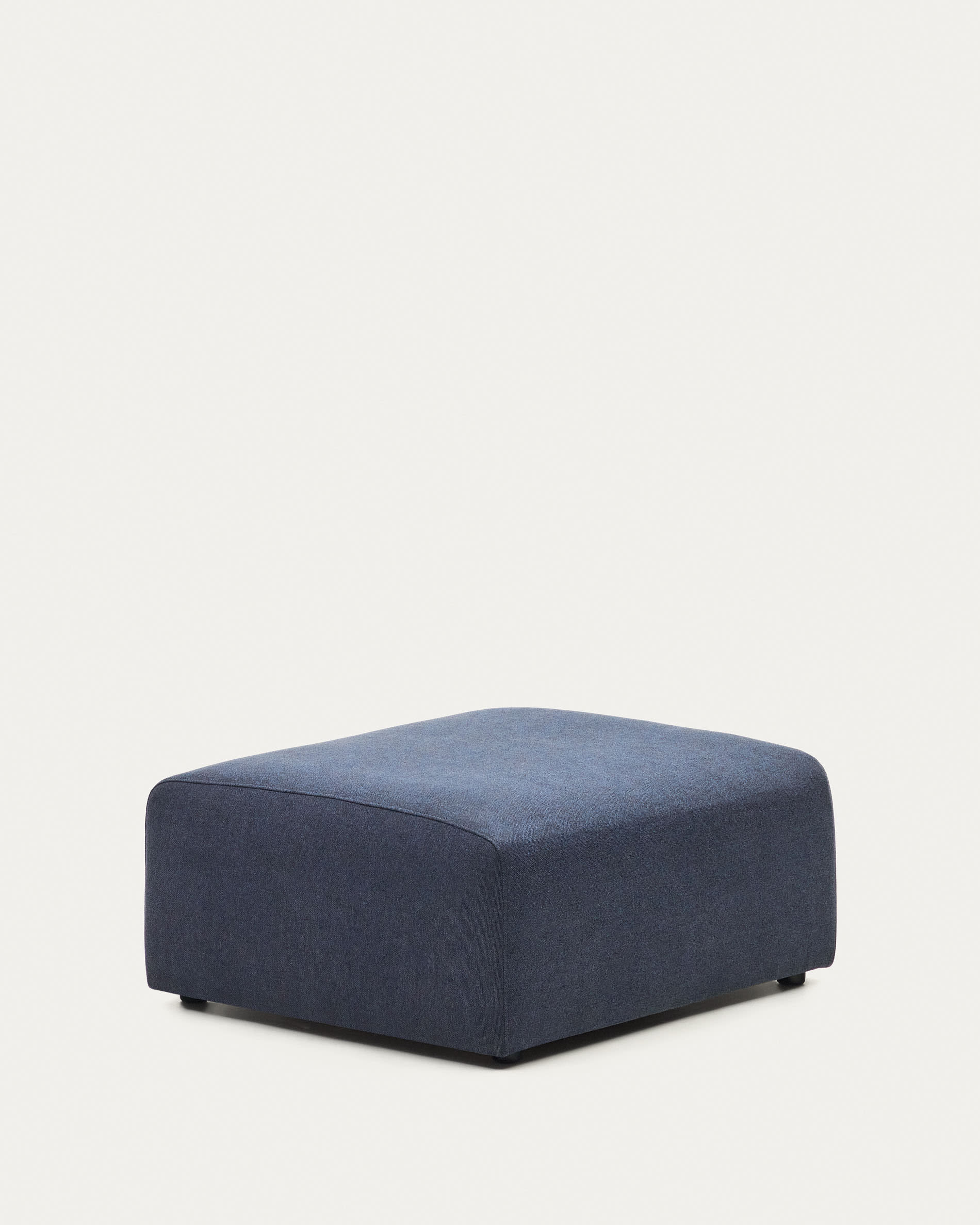 Neom Pouf Randmodul in Blau 75 x 89 cm FSC Mix Credit in Blau präsentiert im Onlineshop von KAQTU Design AG. Modulares Sofa ist von Kave Home