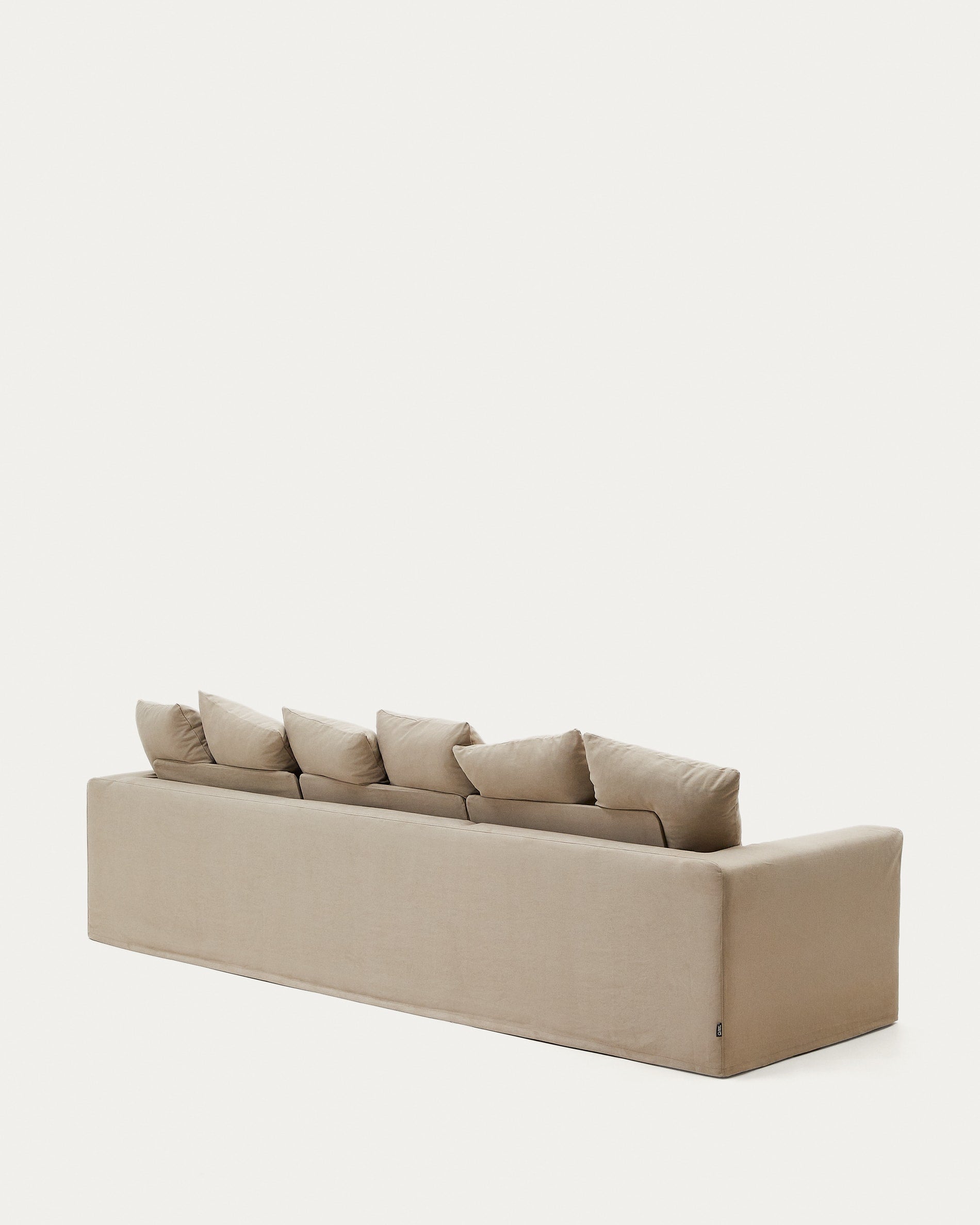 Nora 4 Sitzer Sofa mit abziehbaren Kissenbezügen aus Leinen und Baumwolle taupe 340 cm in Beige präsentiert im Onlineshop von KAQTU Design AG. 4er Sofa ist von Kave Home