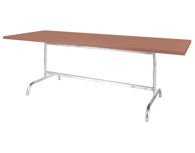 Tisch Säntis 180 x 90 in Pastellterracotta / Feuerverzinkt präsentiert im Onlineshop von KAQTU Design AG. Gartentisch ist von Schaffner