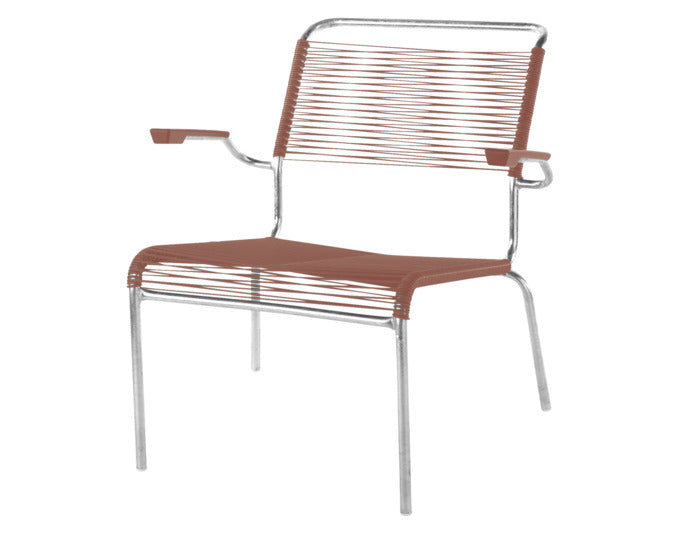 Säntis Lounger Spaghetti mit Armlehne in Pastellterracotta / Feuerverzinkt präsentiert im Onlineshop von KAQTU Design AG. Outdoor-Sessel ist von Schaffner