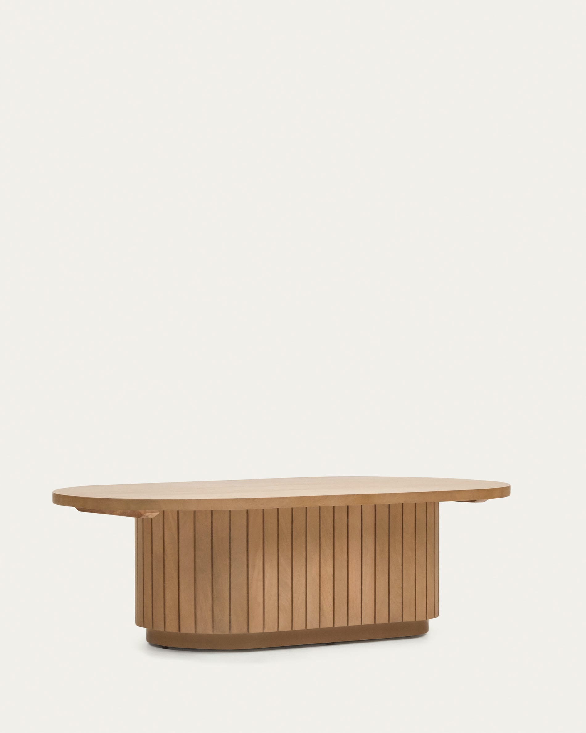 Licia Couchtisch aus massivem Mangoholz 120 x 60 cm in Braun präsentiert im Onlineshop von KAQTU Design AG. Beistelltisch ist von Kave Home