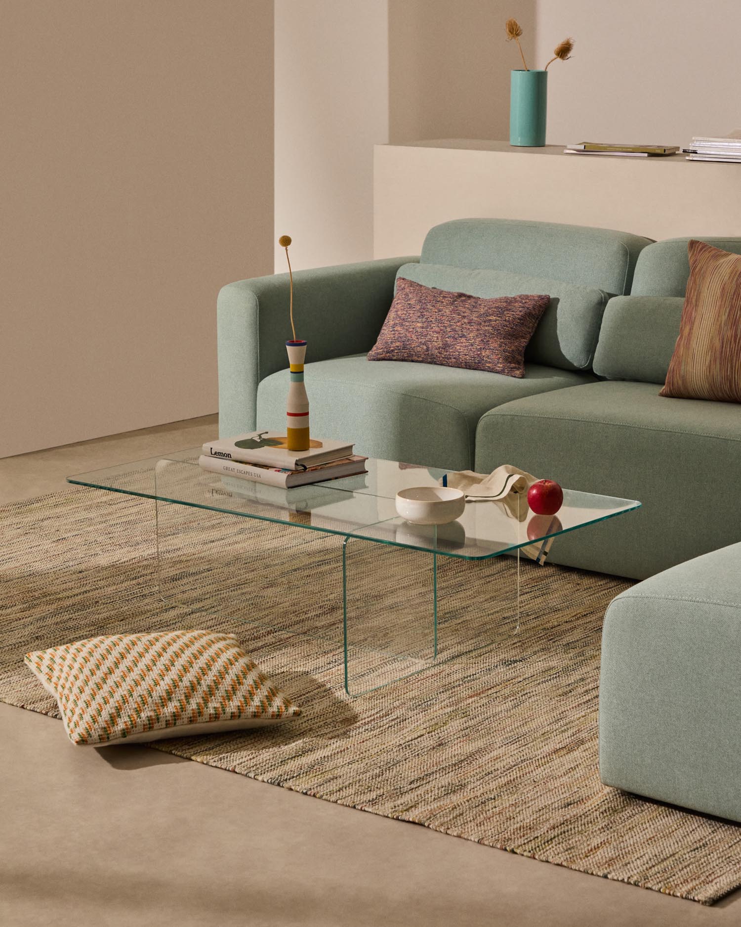 Couchtisch Zaren aus transparentem gehärtetem Glas 120 x 60 cm in Klar präsentiert im Onlineshop von KAQTU Design AG. Beistelltisch ist von Kave Home