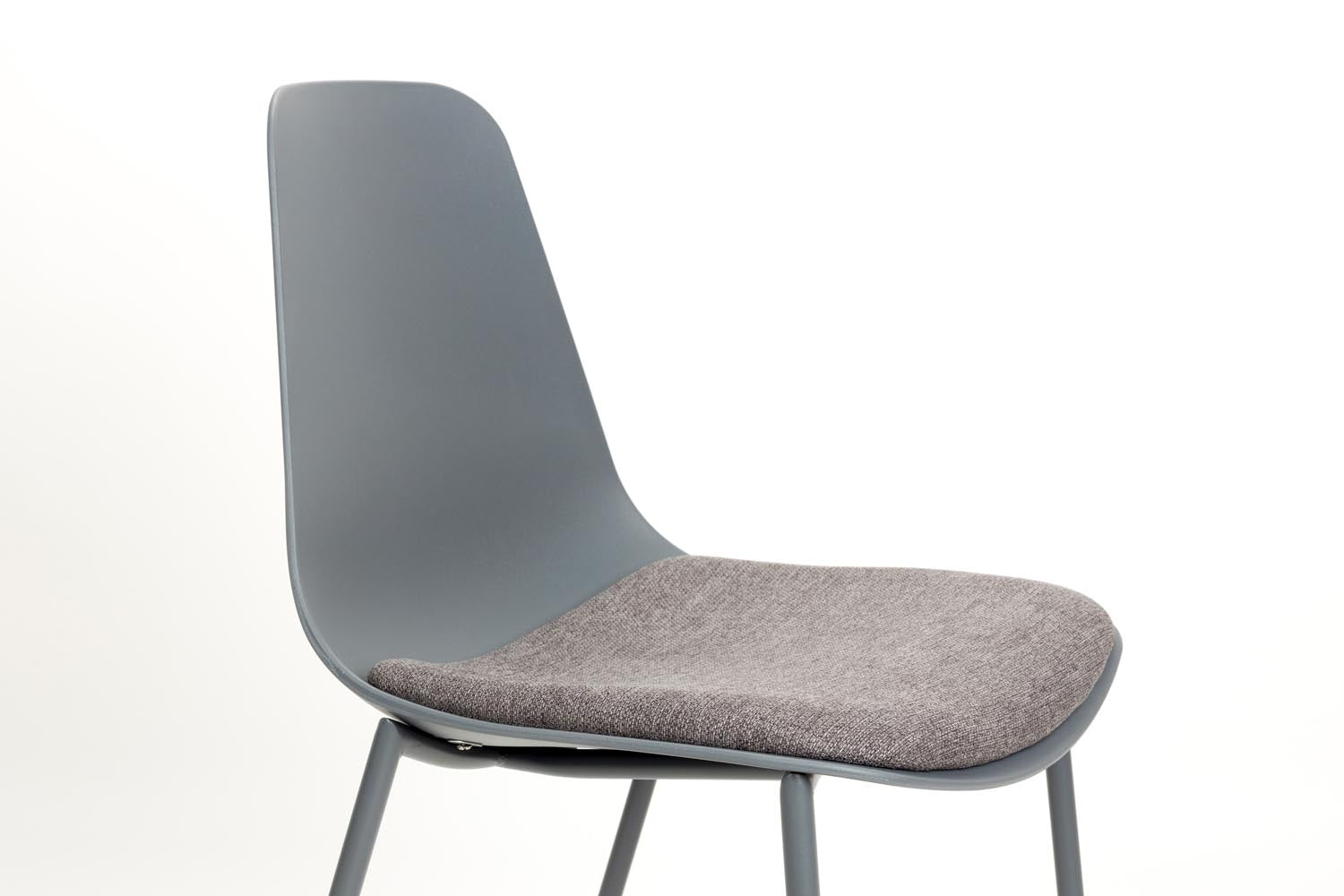 Jeffrey Stuhl in Grey präsentiert im Onlineshop von KAQTU Design AG. Stuhl ist von White Label Living