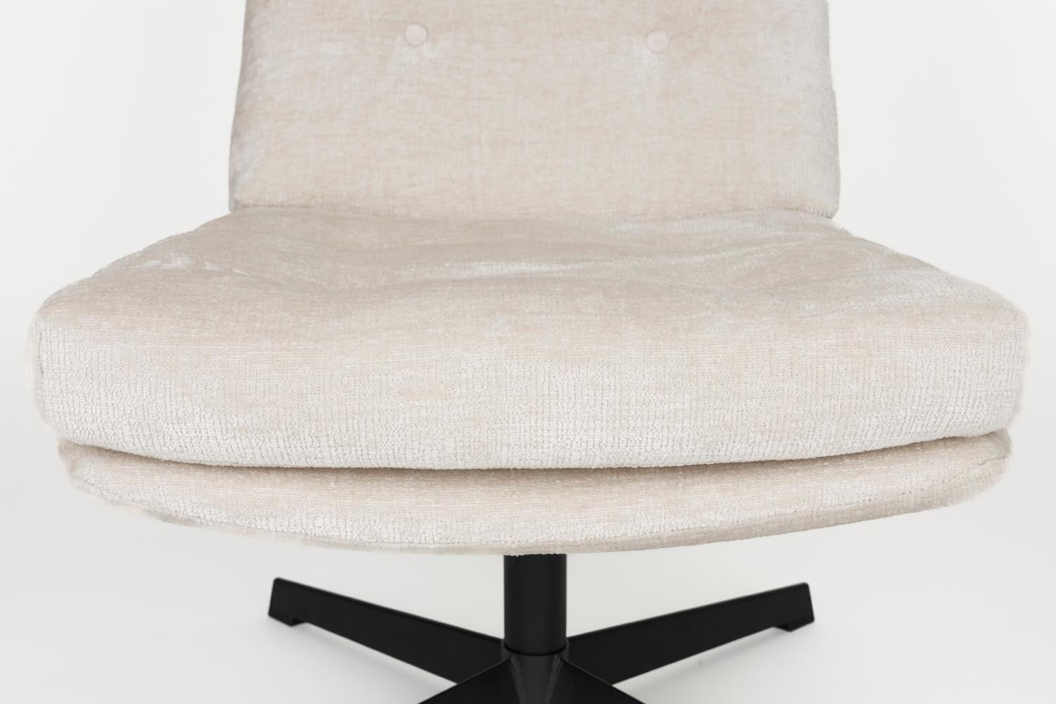 Kai Sessel in Off White präsentiert im Onlineshop von KAQTU Design AG. Sessel ist von White Label Living