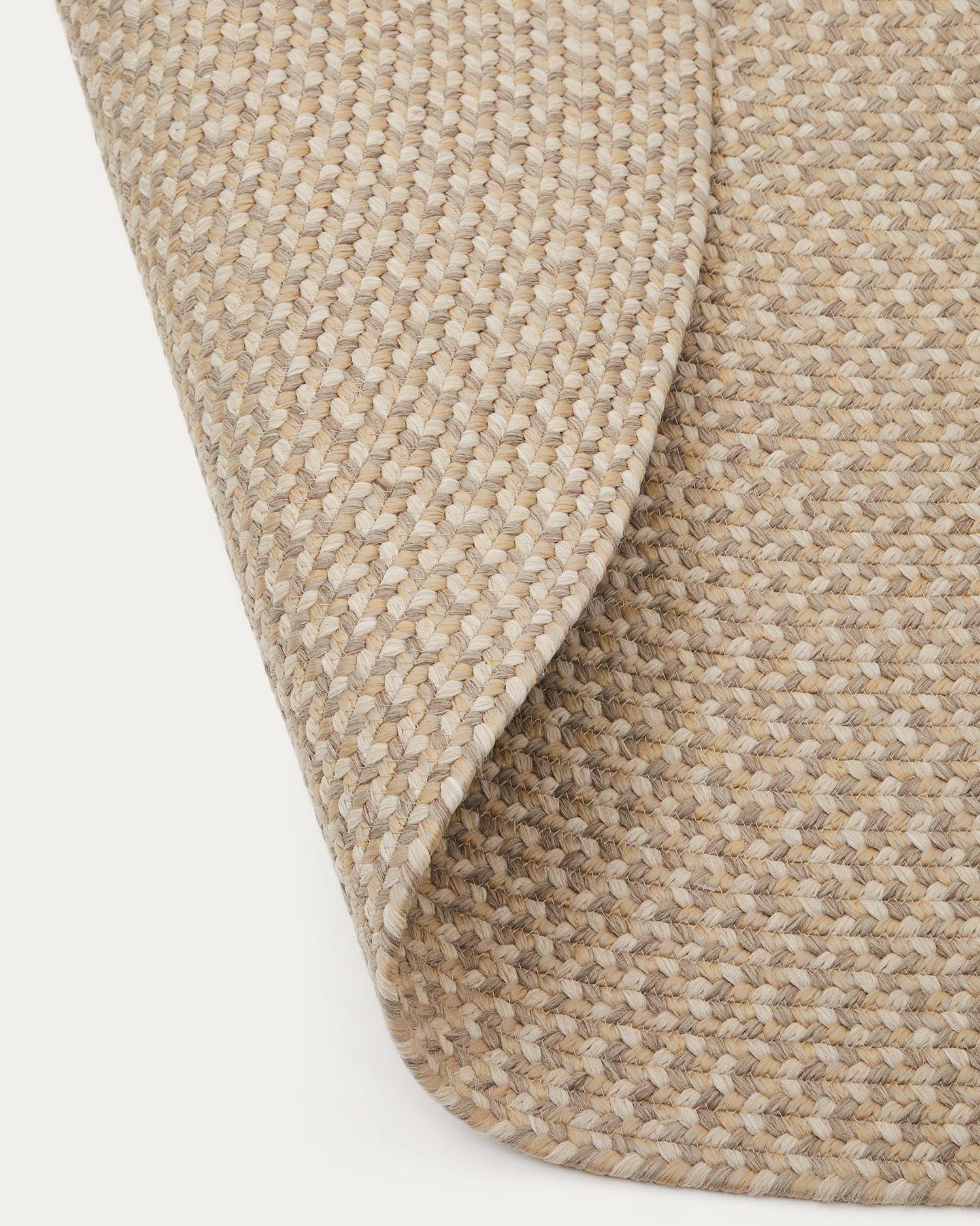 Rodhe Teppich oval 100 % PET beige 160 x 230 cm in Beige präsentiert im Onlineshop von KAQTU Design AG. Outdoor-Teppich ist von Kave Home