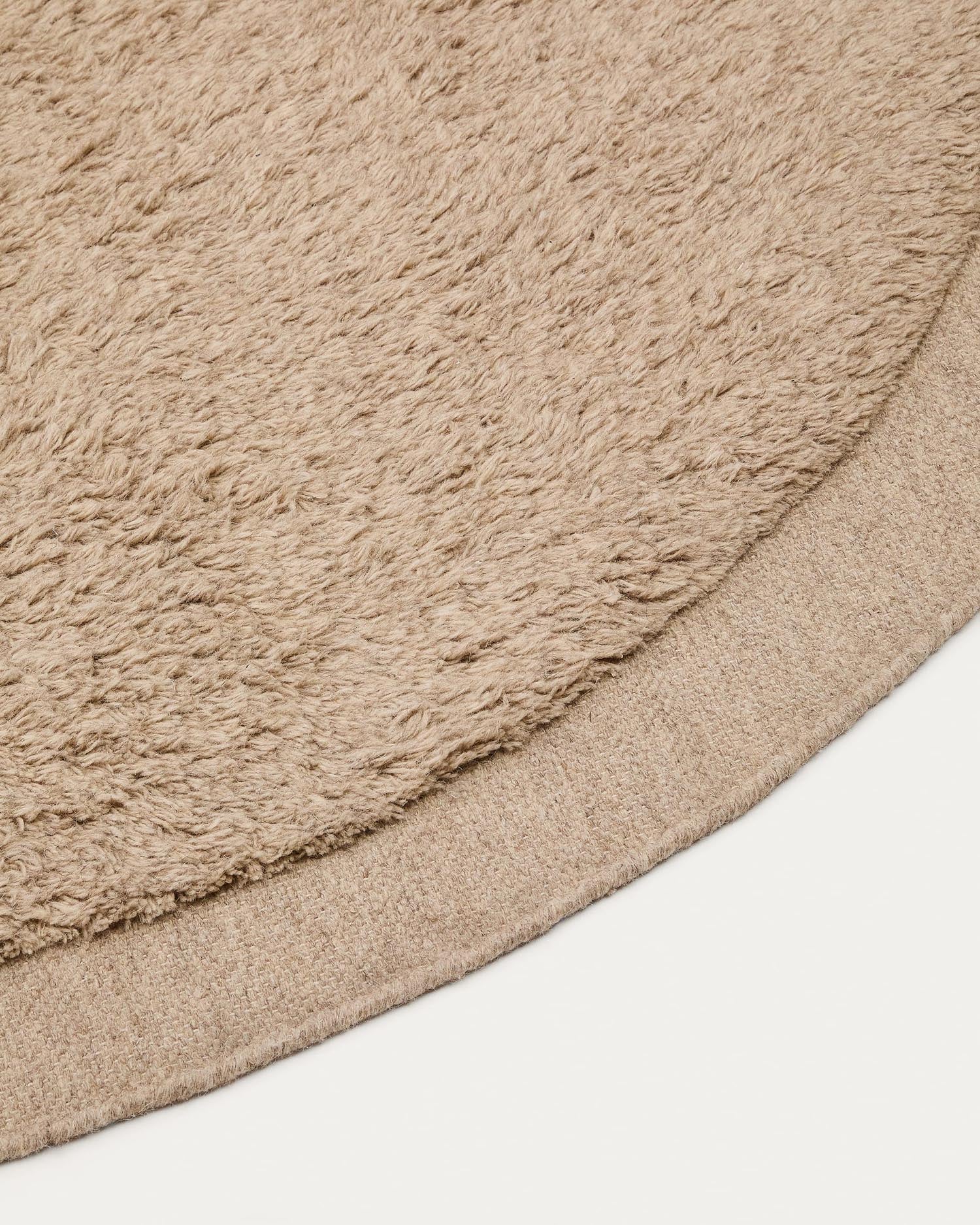 Runder Teppich Marely aus Wolle beige Ø 200 cm in Beige präsentiert im Onlineshop von KAQTU Design AG. Teppich ist von Kave Home