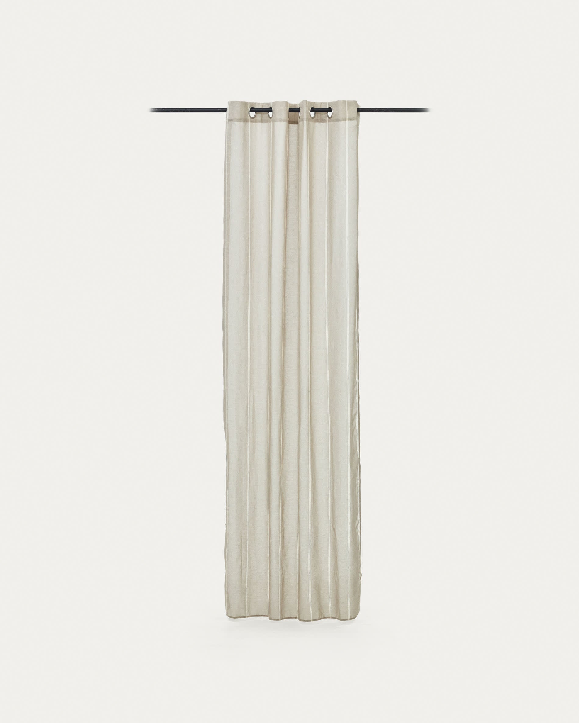 Marza Vorhang beige 140 x 260 cm in Beige präsentiert im Onlineshop von KAQTU Design AG. Vorhang ist von Kave Home