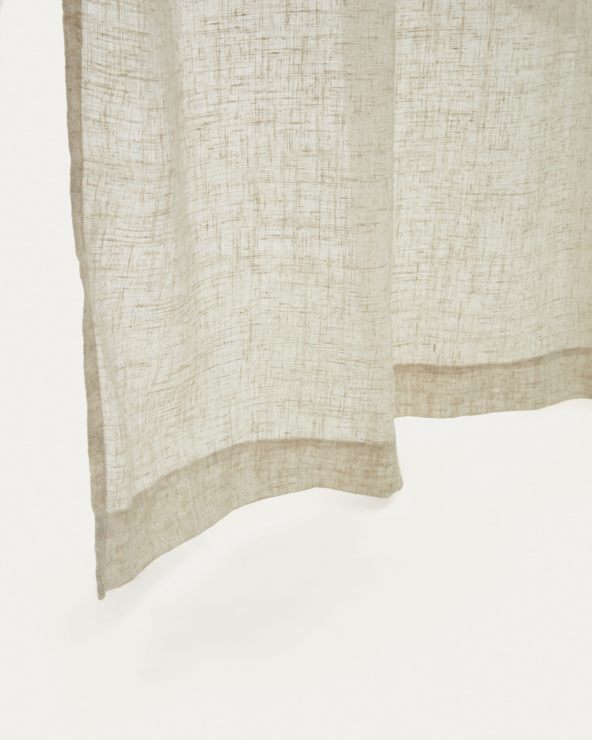 Mahina Vorhang beige 140 x 260 cm in Beige präsentiert im Onlineshop von KAQTU Design AG. Vorhang ist von Kave Home