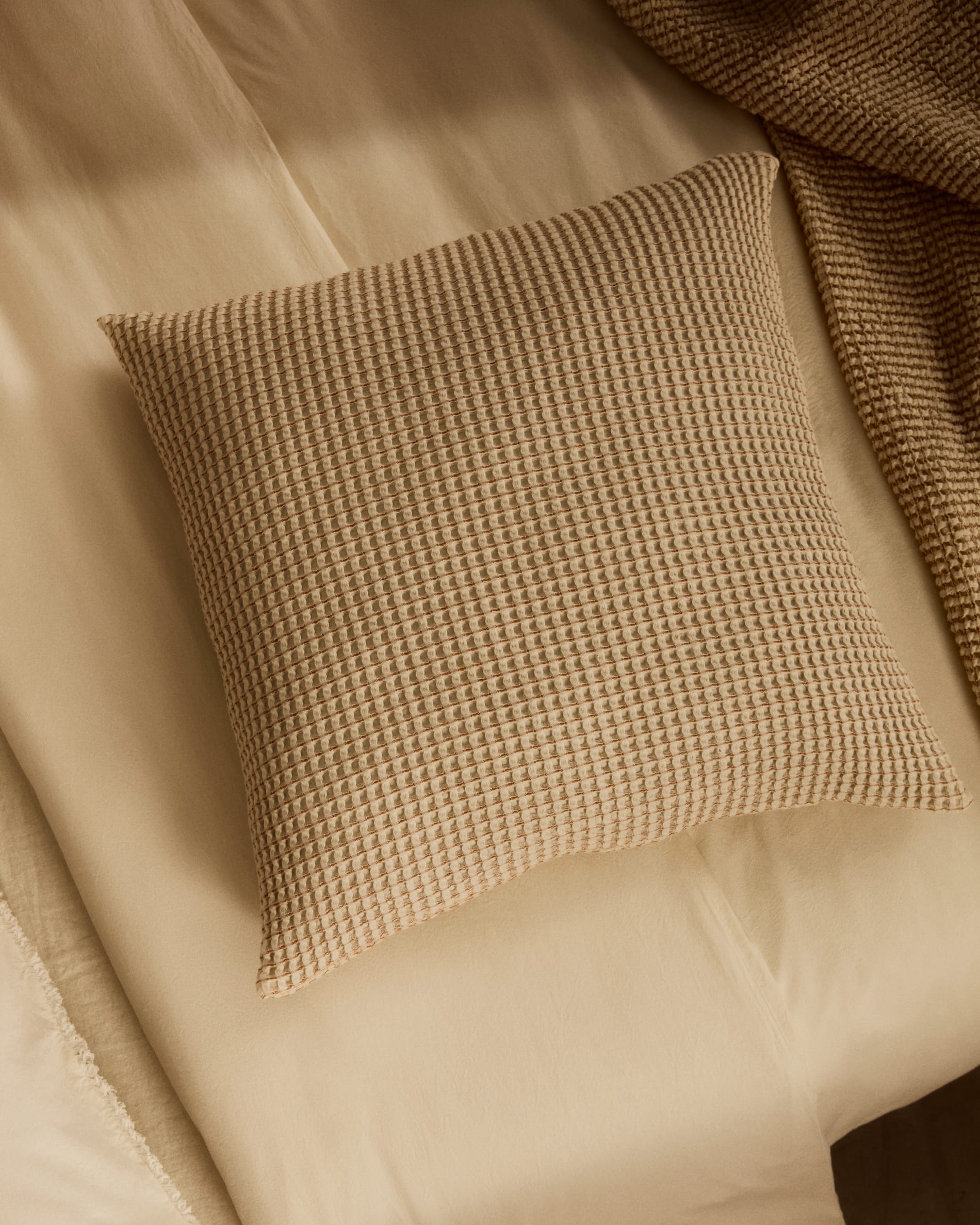 Senara Bettdecke aus Baumwolle beige für 90/135 cm Bett in Beige präsentiert im Onlineshop von KAQTU Design AG. Duvet ist von Kave Home