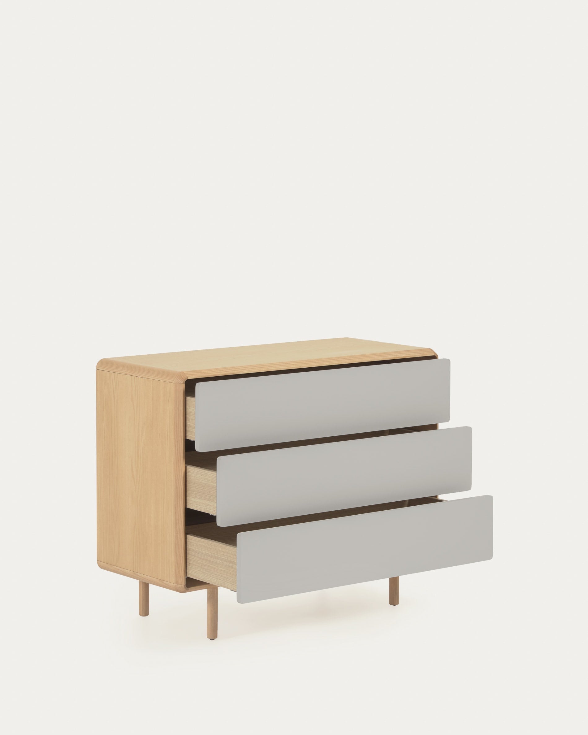 Anielle Kommode mit 3 Schubladen aus massiver Esche und Eschenfurnier 99 x 78,5 cm in Mehrfarbig präsentiert im Onlineshop von KAQTU Design AG. High-Sideboard ist von Kave Home