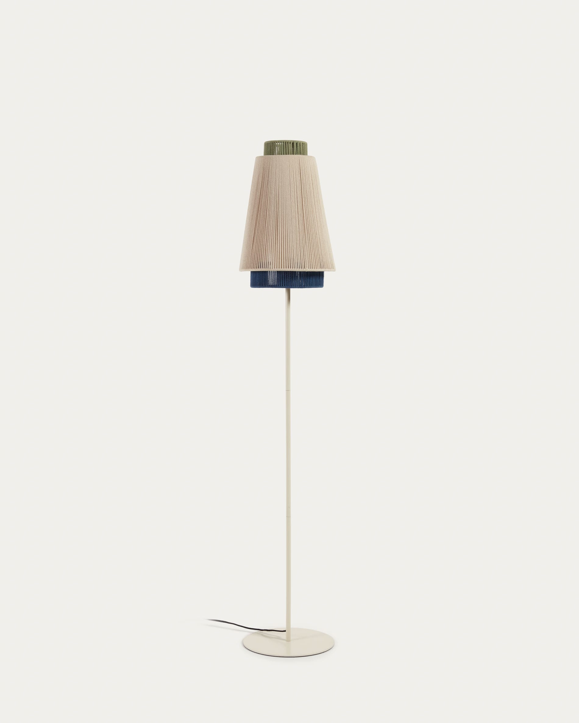 Stehlampe Yuvia aus Baumwolle mit Finish in Beige und Blau in Mehrfarbig präsentiert im Onlineshop von KAQTU Design AG. Stehleuchte ist von Kave Home