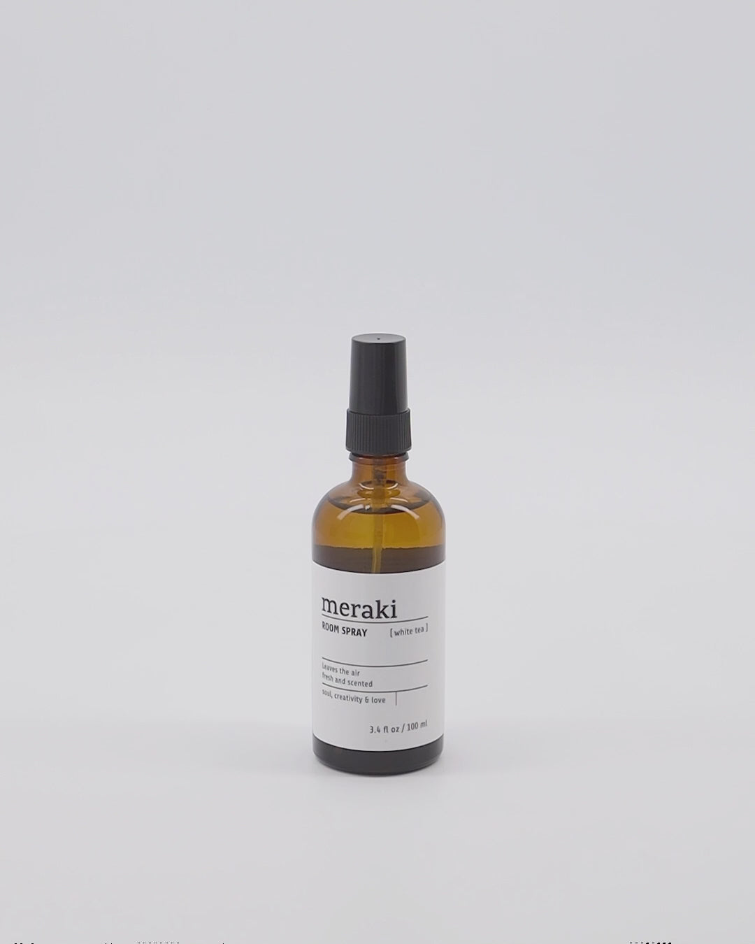 Zimmerspray, White tea in  präsentiert im Onlineshop von KAQTU Design AG. Duftöl ist von Meraki