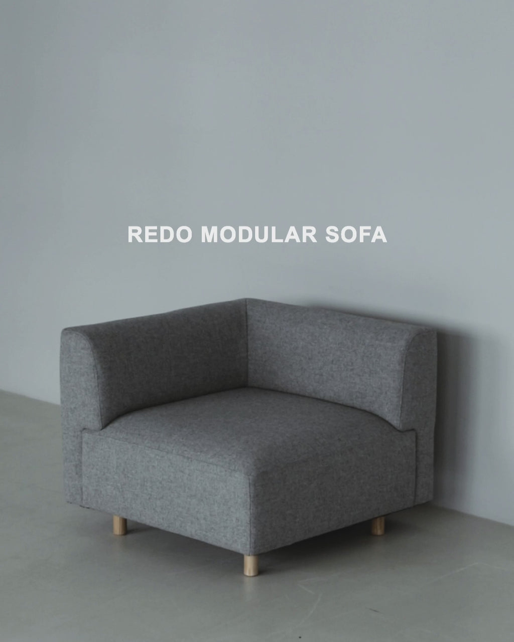 Redo Modular Sofa 700 Pouf in Grau / Natur präsentiert im Onlineshop von KAQTU Design AG. Pouf ist von Normann Copenhagen