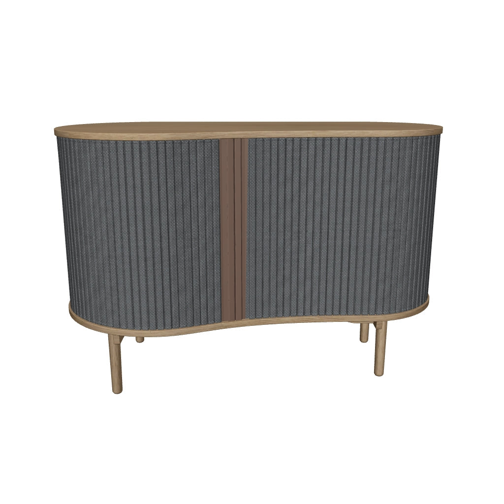 Elegantes Umage Sideboard aus Eiche mit einzigartigem Stauraum.