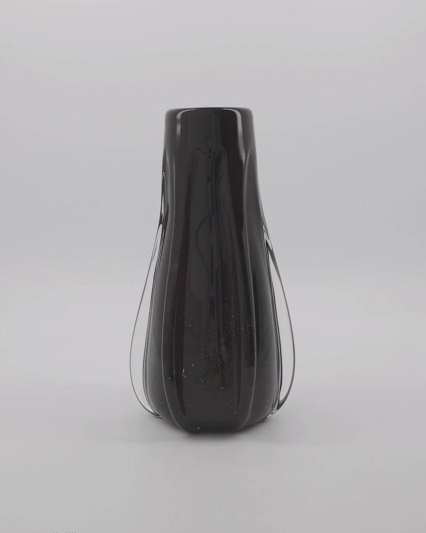 Vase, HDRamm, Braun in Braun präsentiert im Onlineshop von KAQTU Design AG. Vase ist von House Doctor