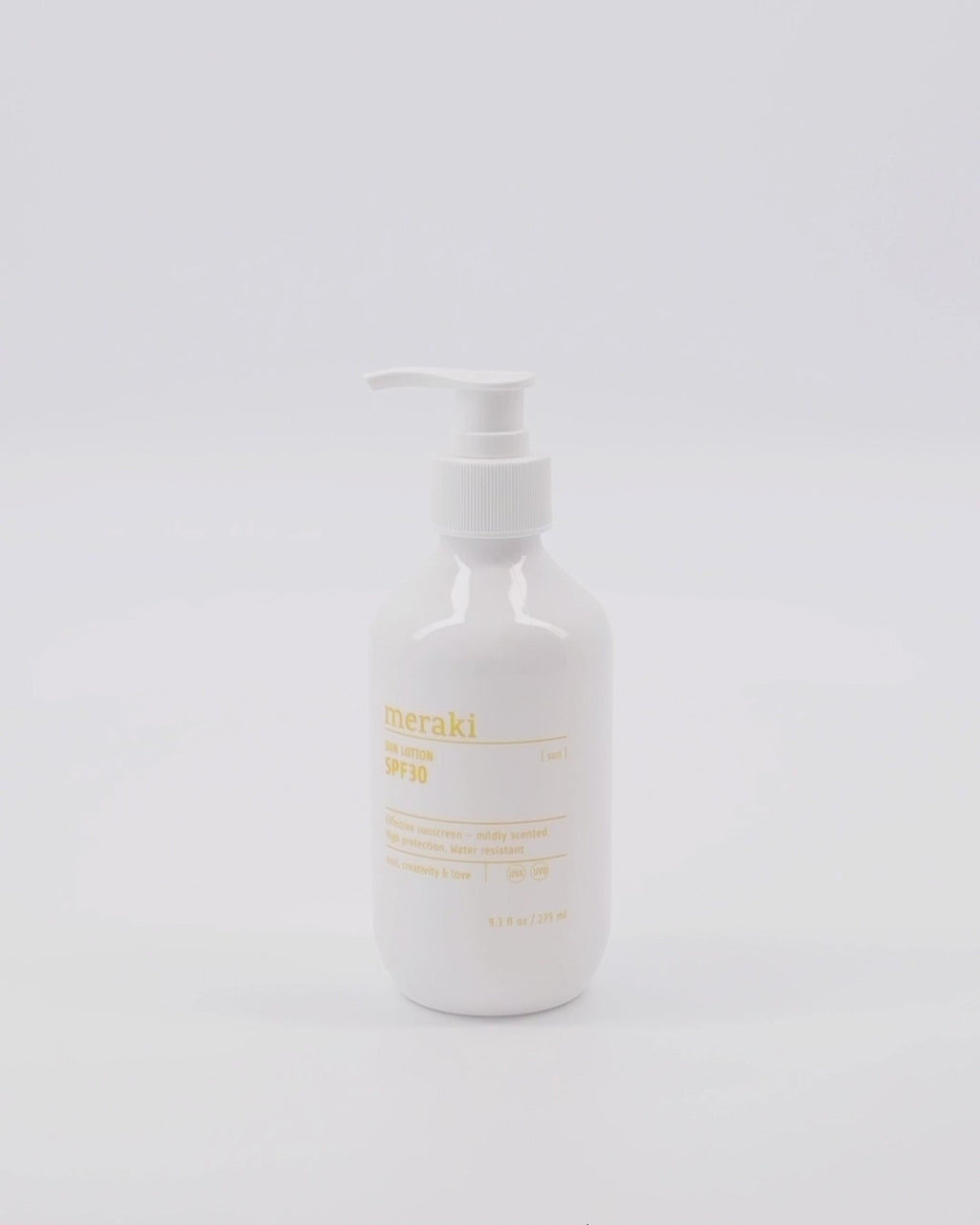 Sun lotion, Mildly scented in  präsentiert im Onlineshop von KAQTU Design AG. Sonnenpflege ist von Meraki