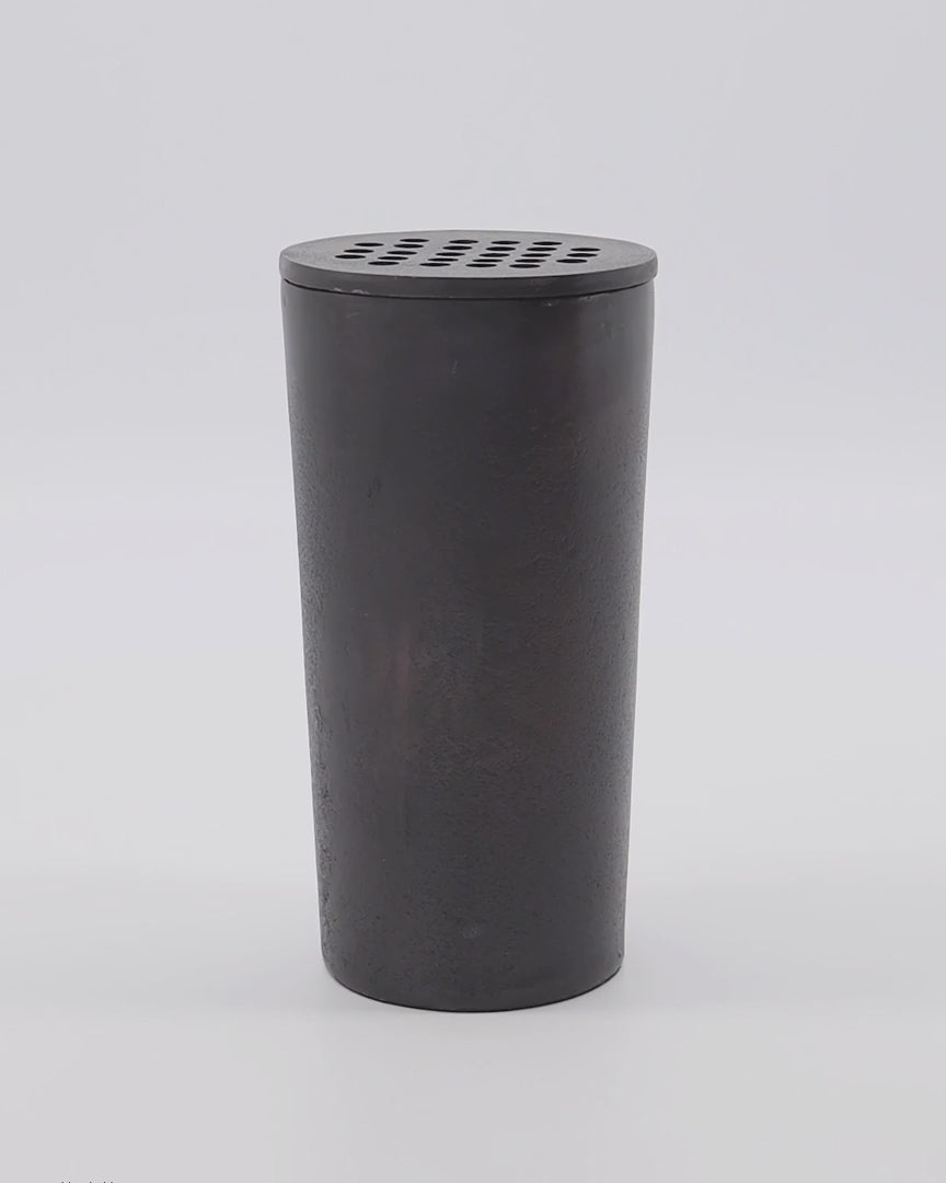 Vase, HDFlow, Messingbraun in Messingbraun präsentiert im Onlineshop von KAQTU Design AG. Vase ist von House Doctor