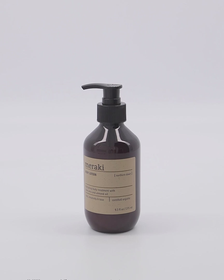 Body Lotion, Northern dawn in  präsentiert im Onlineshop von KAQTU Design AG. Pflege ist von Meraki