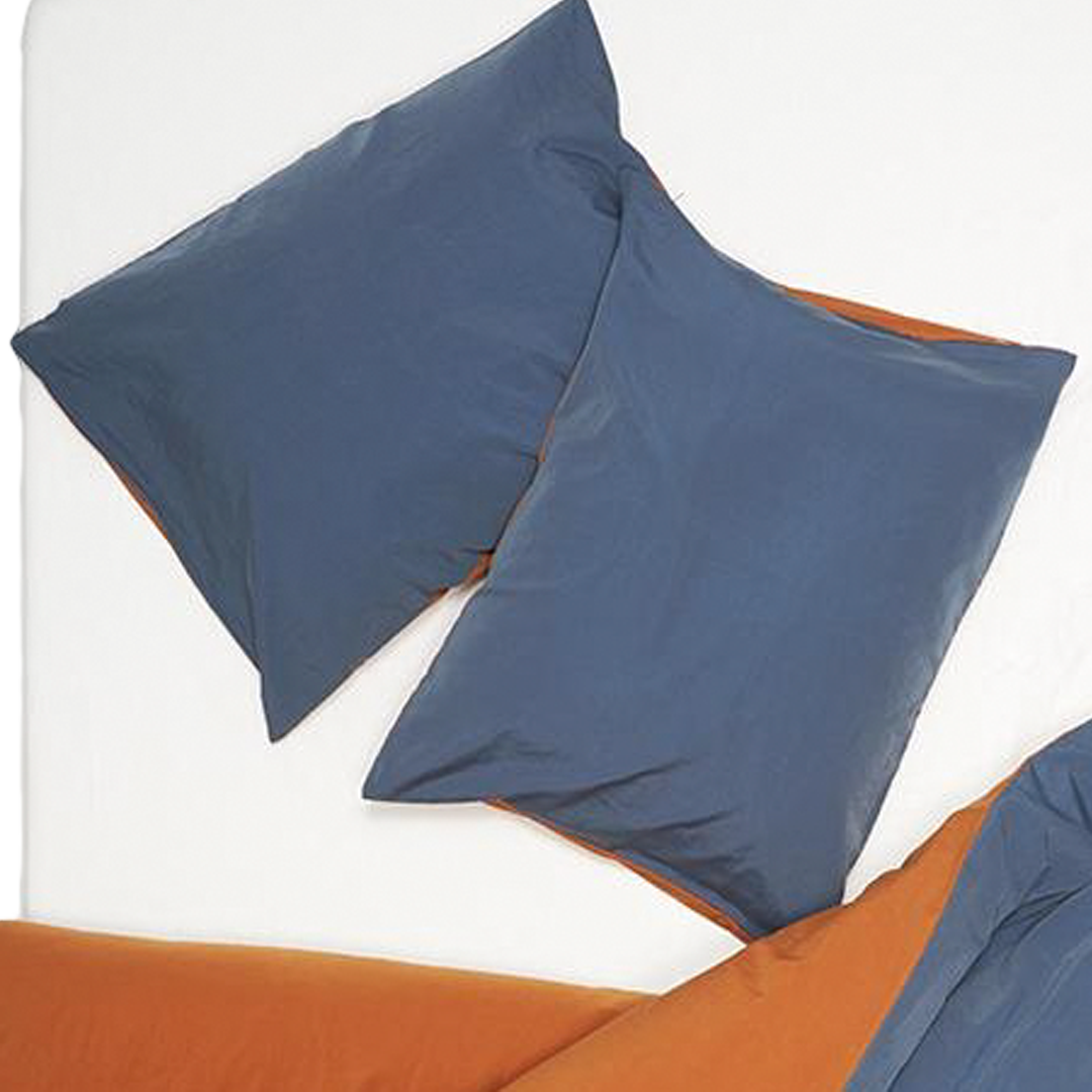 Two Tone Kissenbezug Vintage in Blau / Orange präsentiert im Onlineshop von KAQTU Design AG. Kissenbezug ist von ZigZagZurich